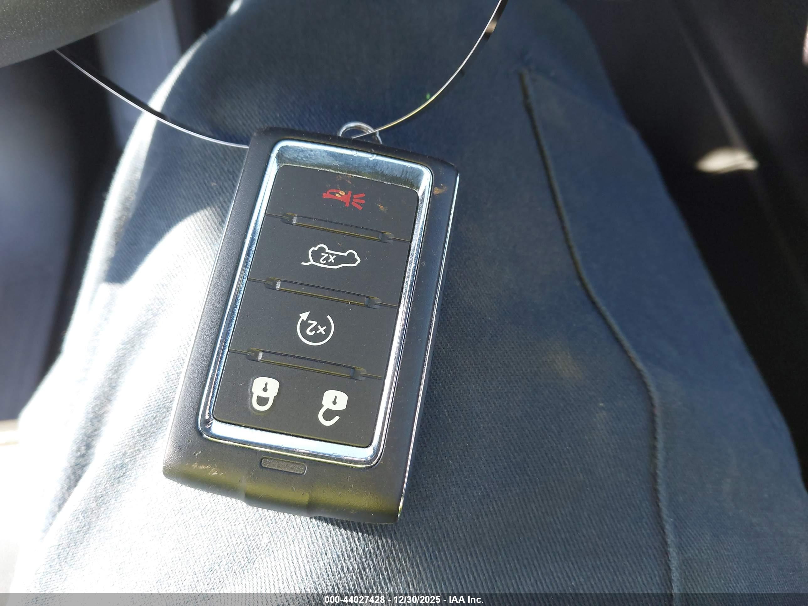 JEEP GRAND image 11