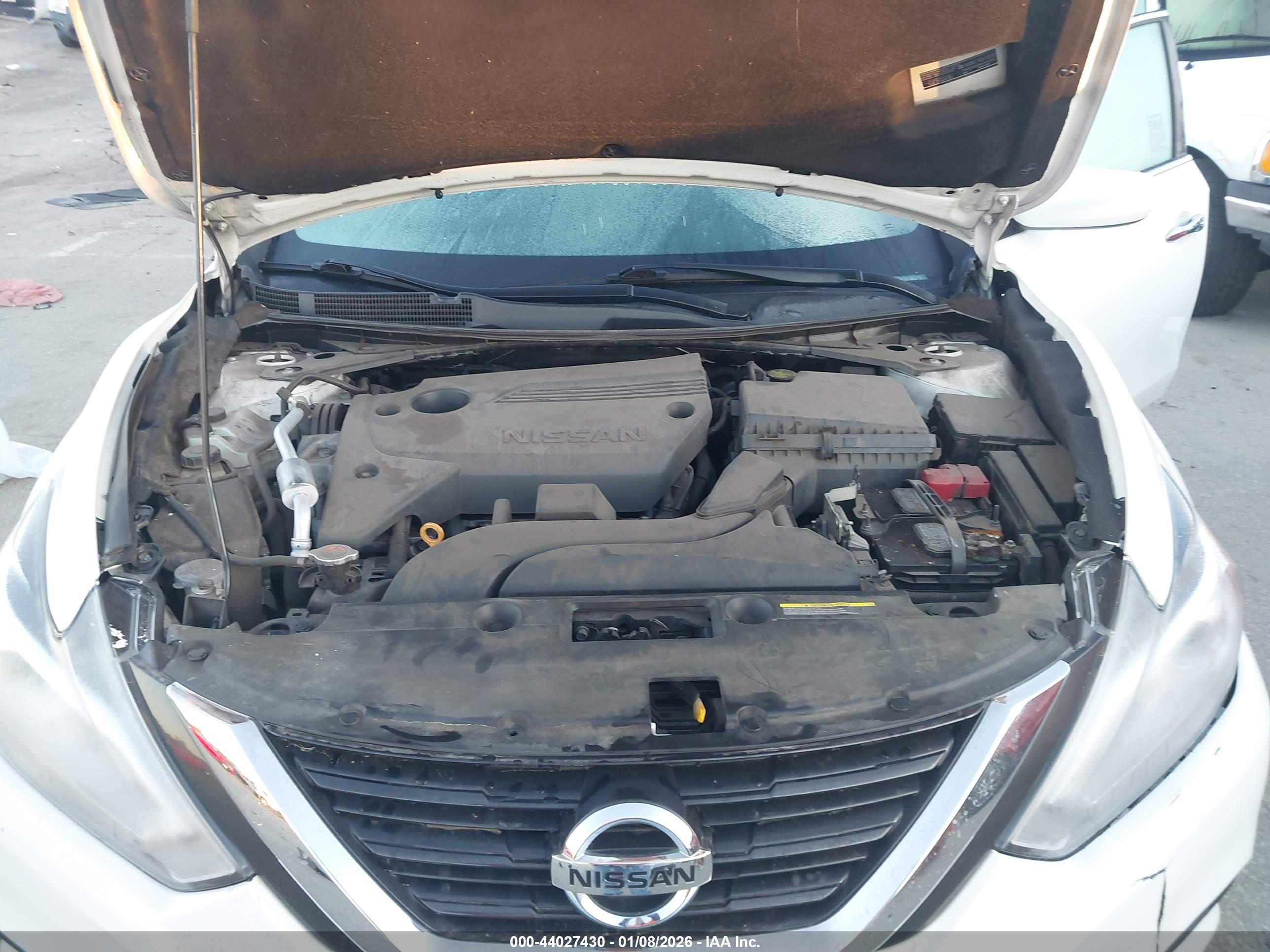 NISSAN ALTIMA image 10