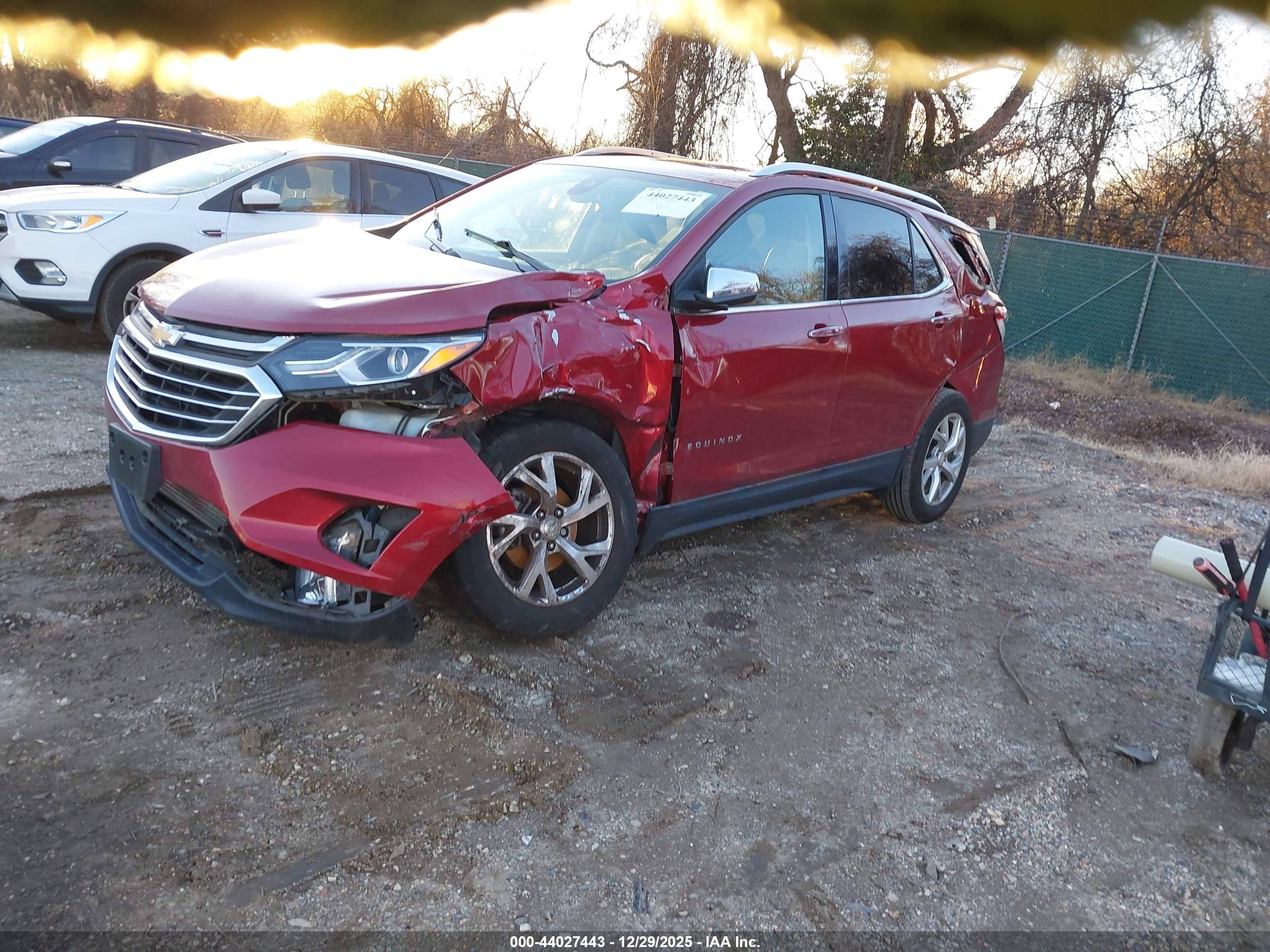 CHEVROLET EQUINOX image 2