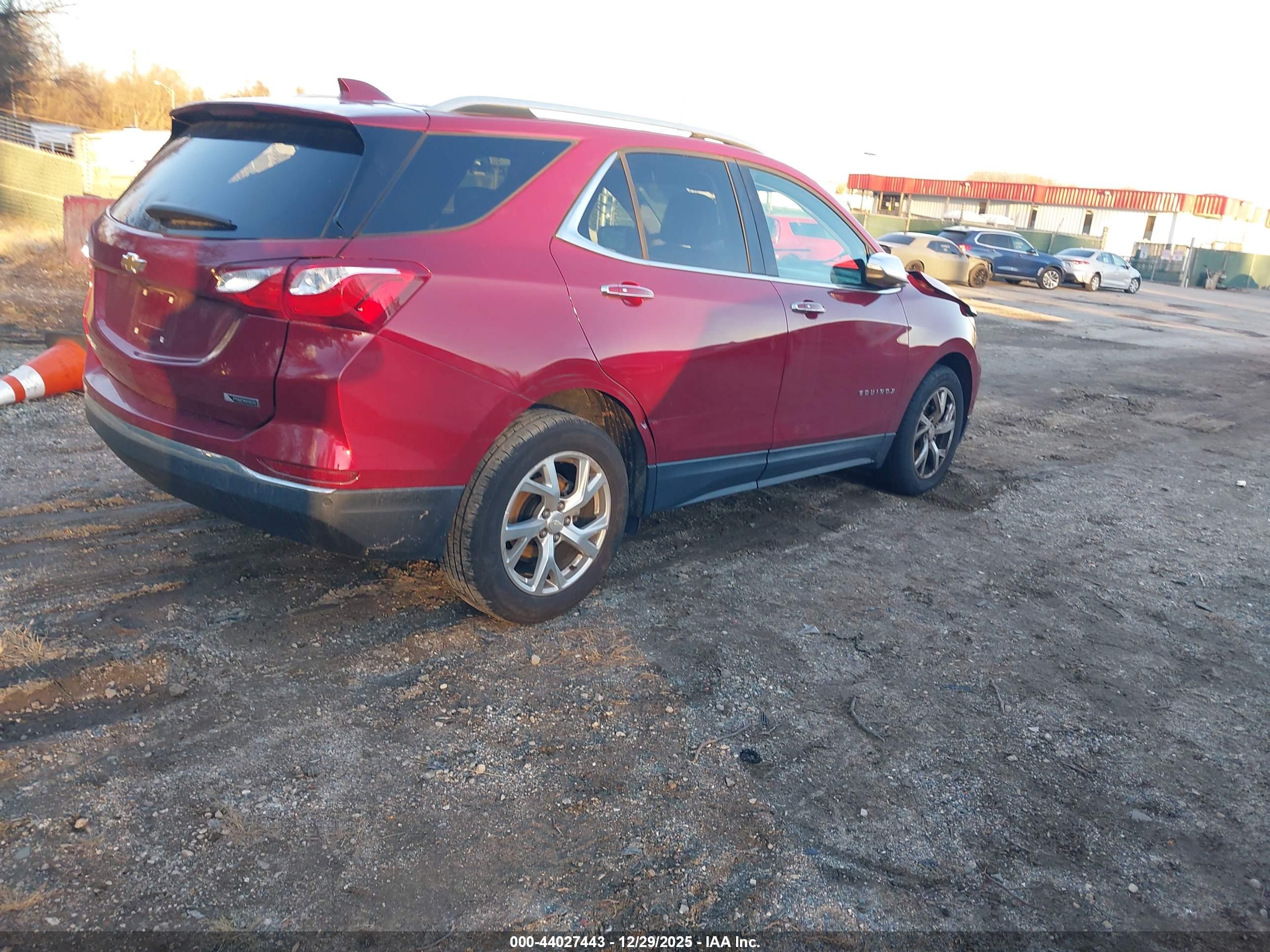 CHEVROLET EQUINOX image 4