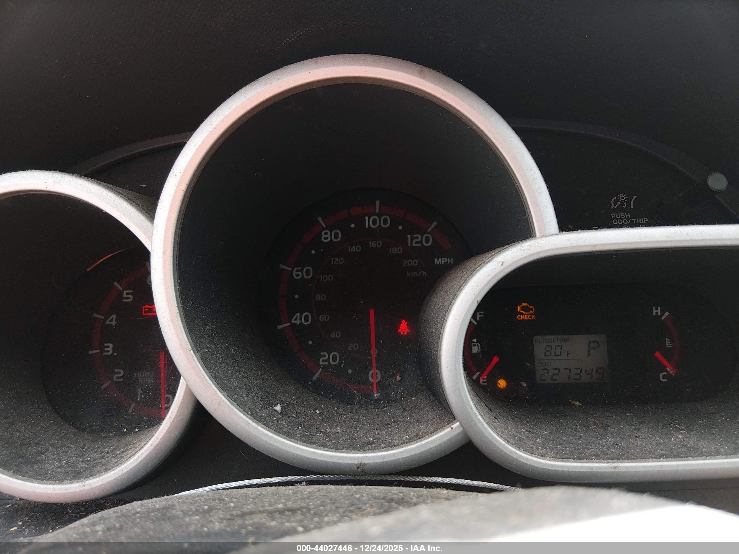 TOYOTA MATRIX image 7