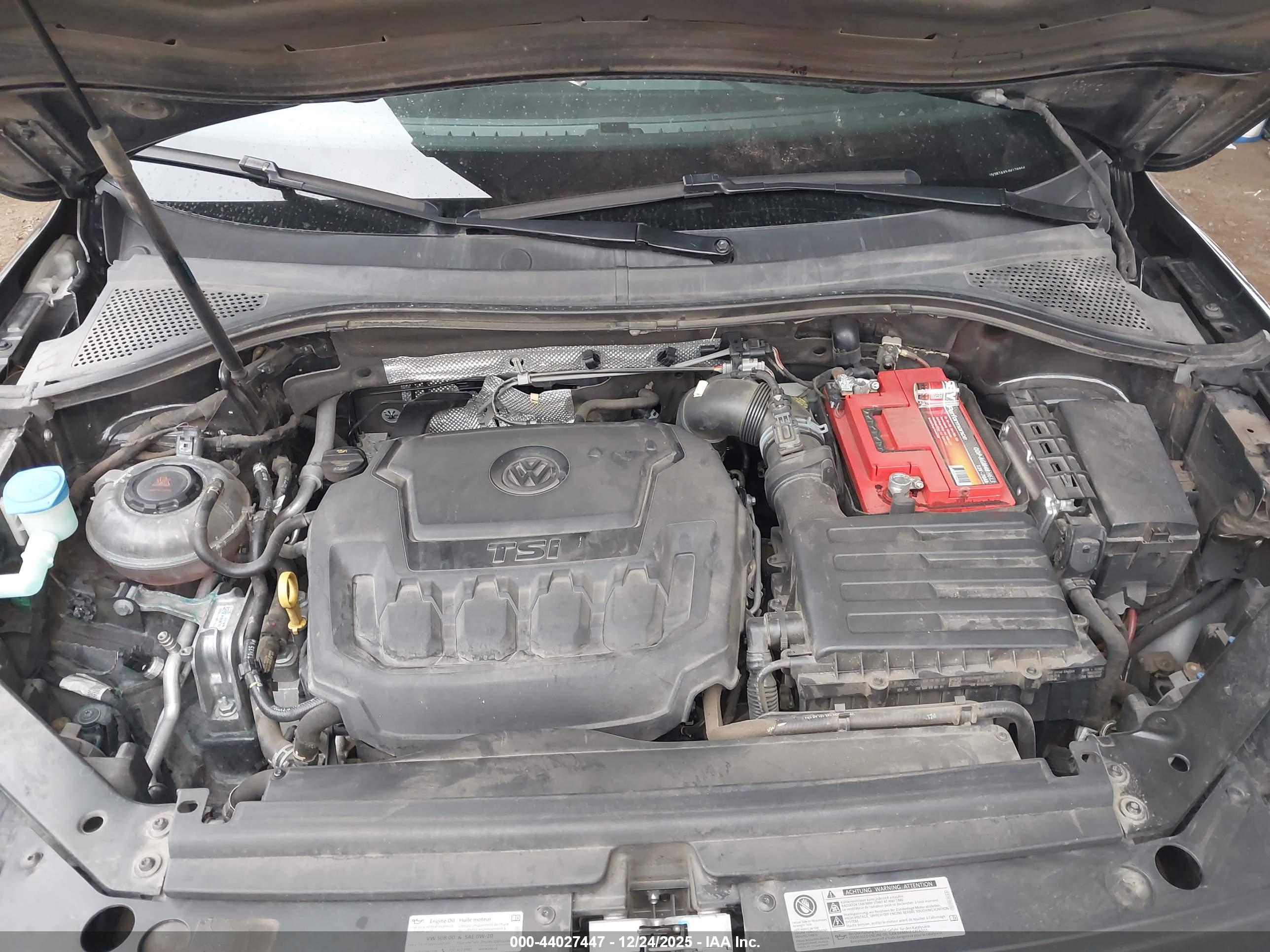 VOLKSWAGEN TIGUAN image 10