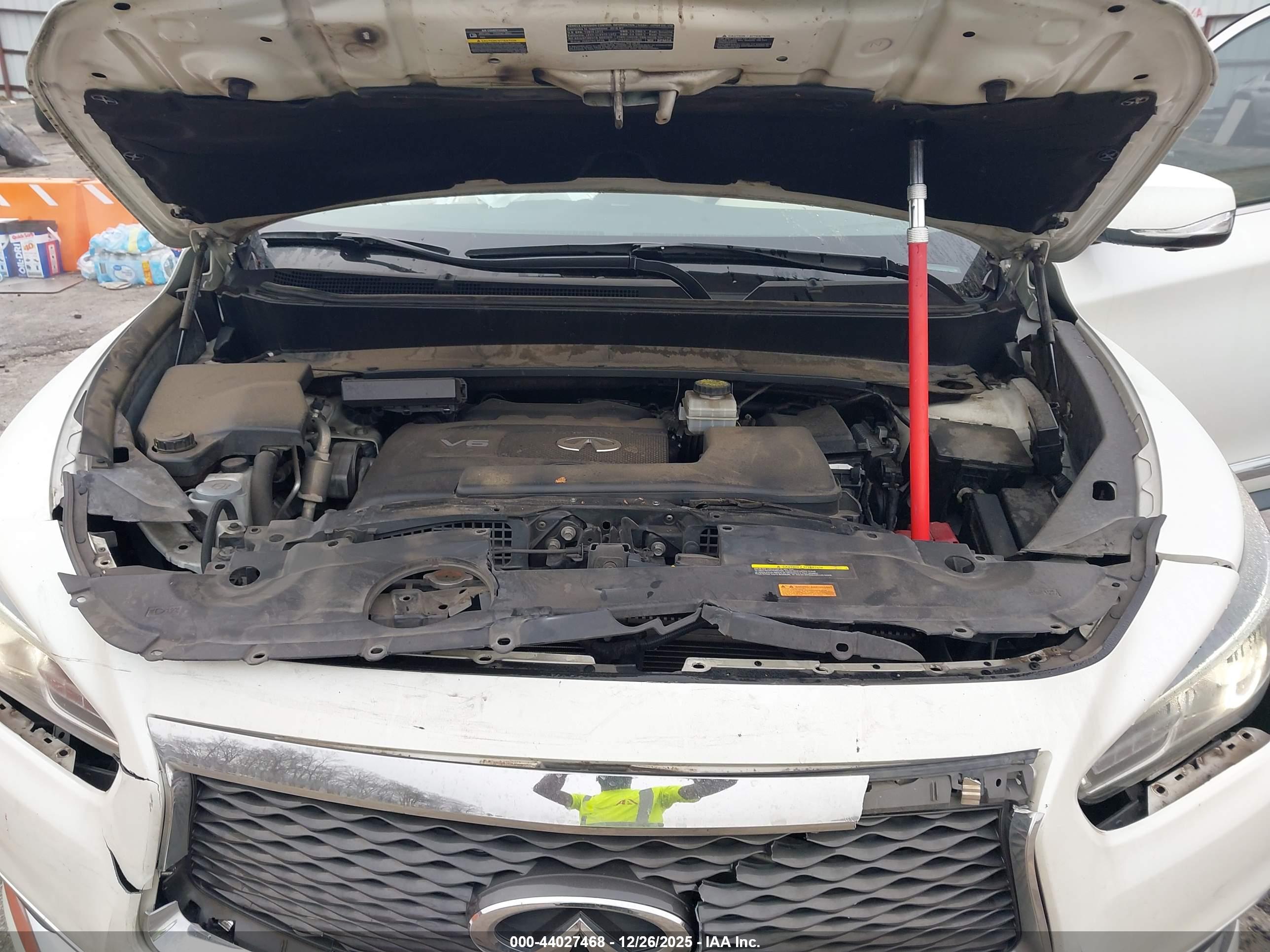 INFINITI QX60 image 10