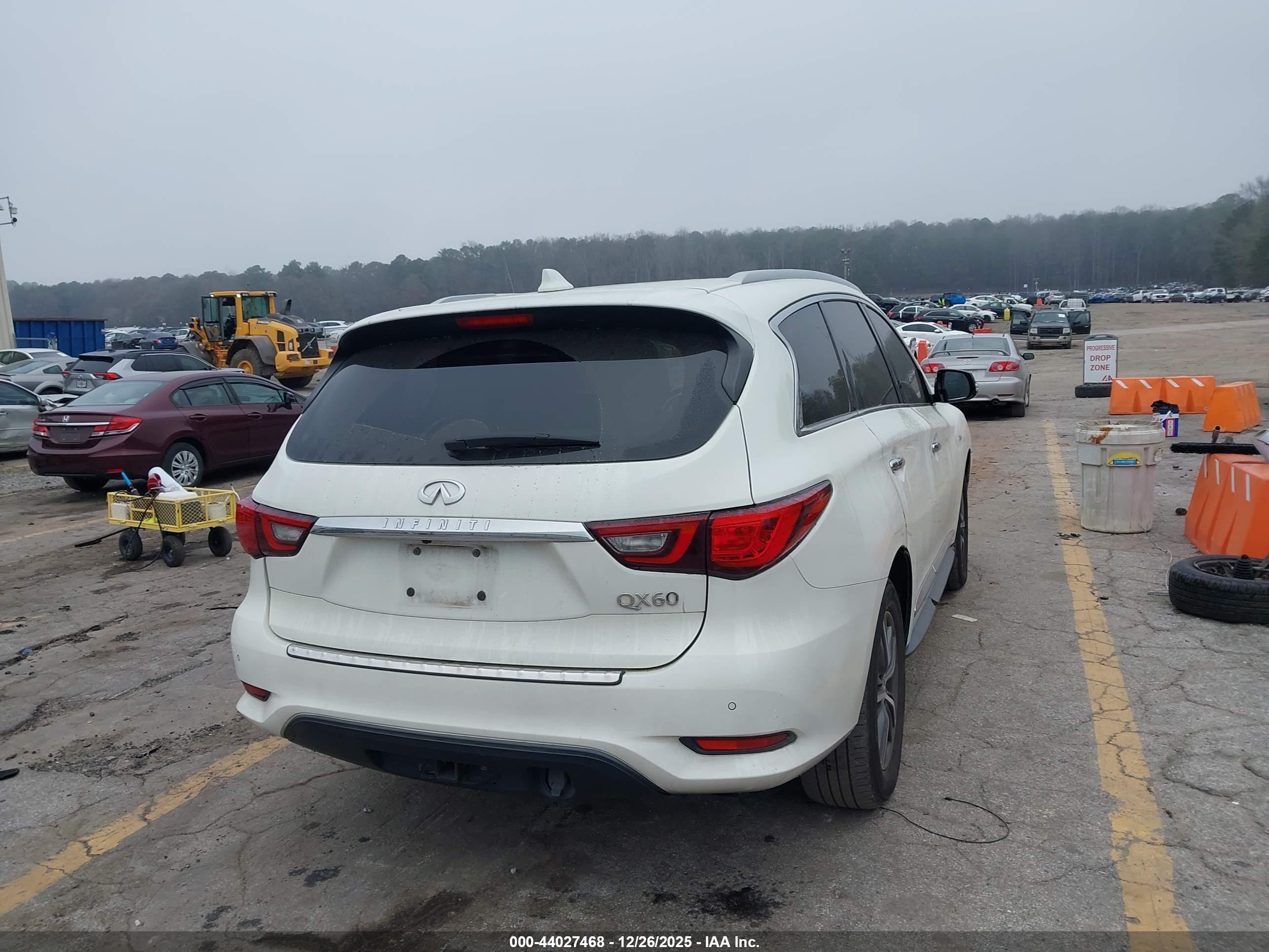 INFINITI QX60 image 4
