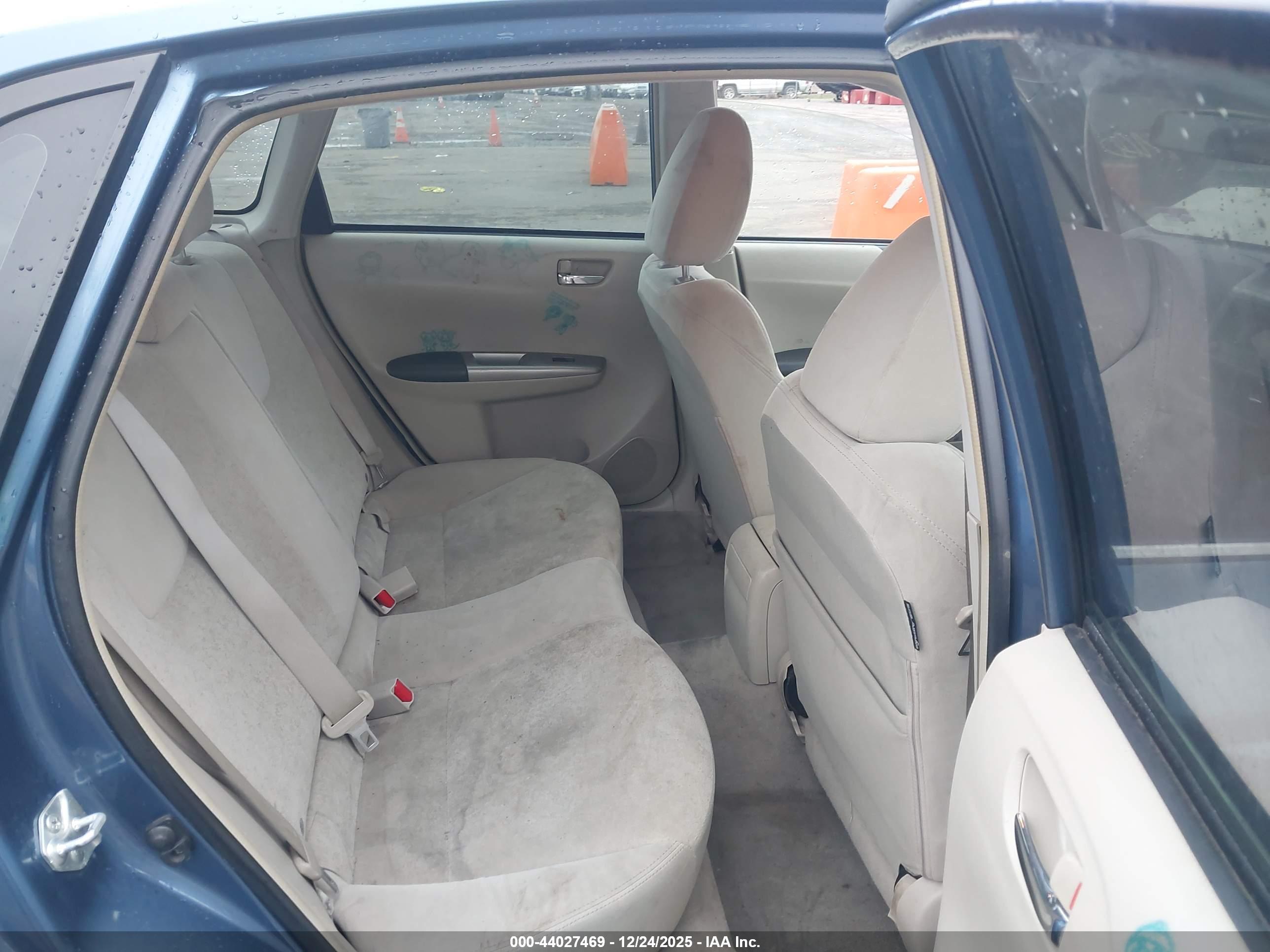 SUBARU IMPREZA image 8