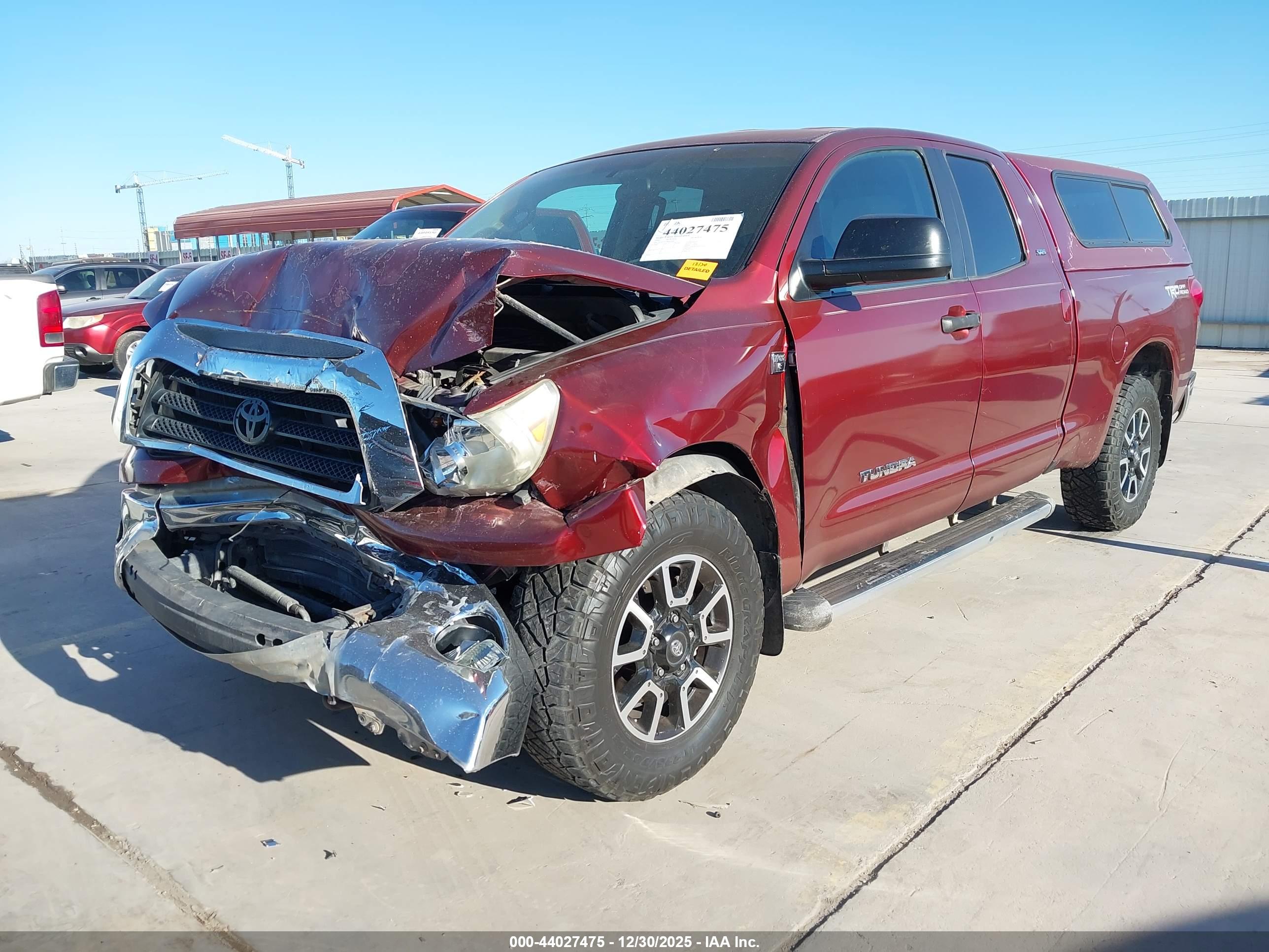 TOYOTA TUNDRA image 2