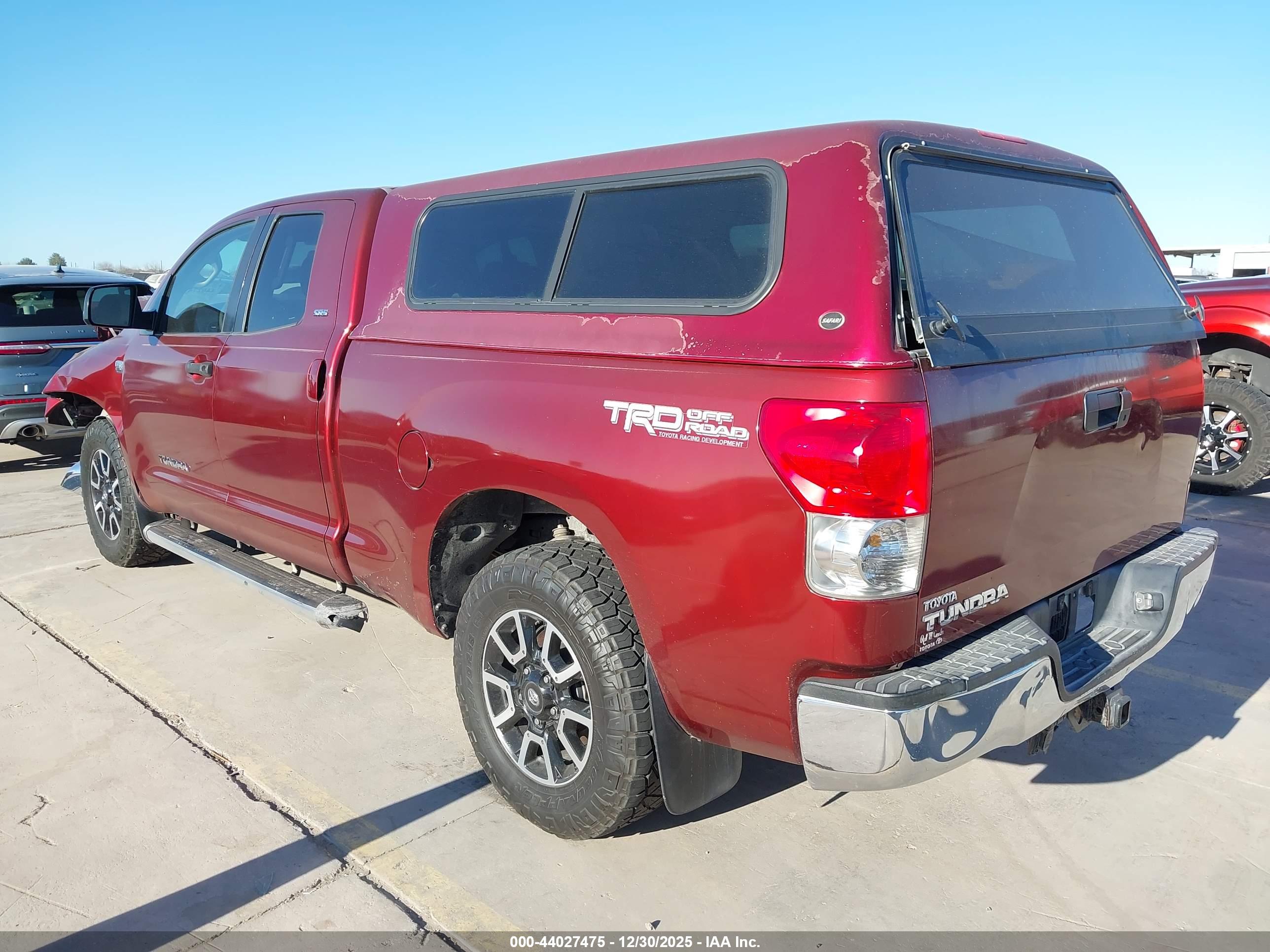 TOYOTA TUNDRA image 3
