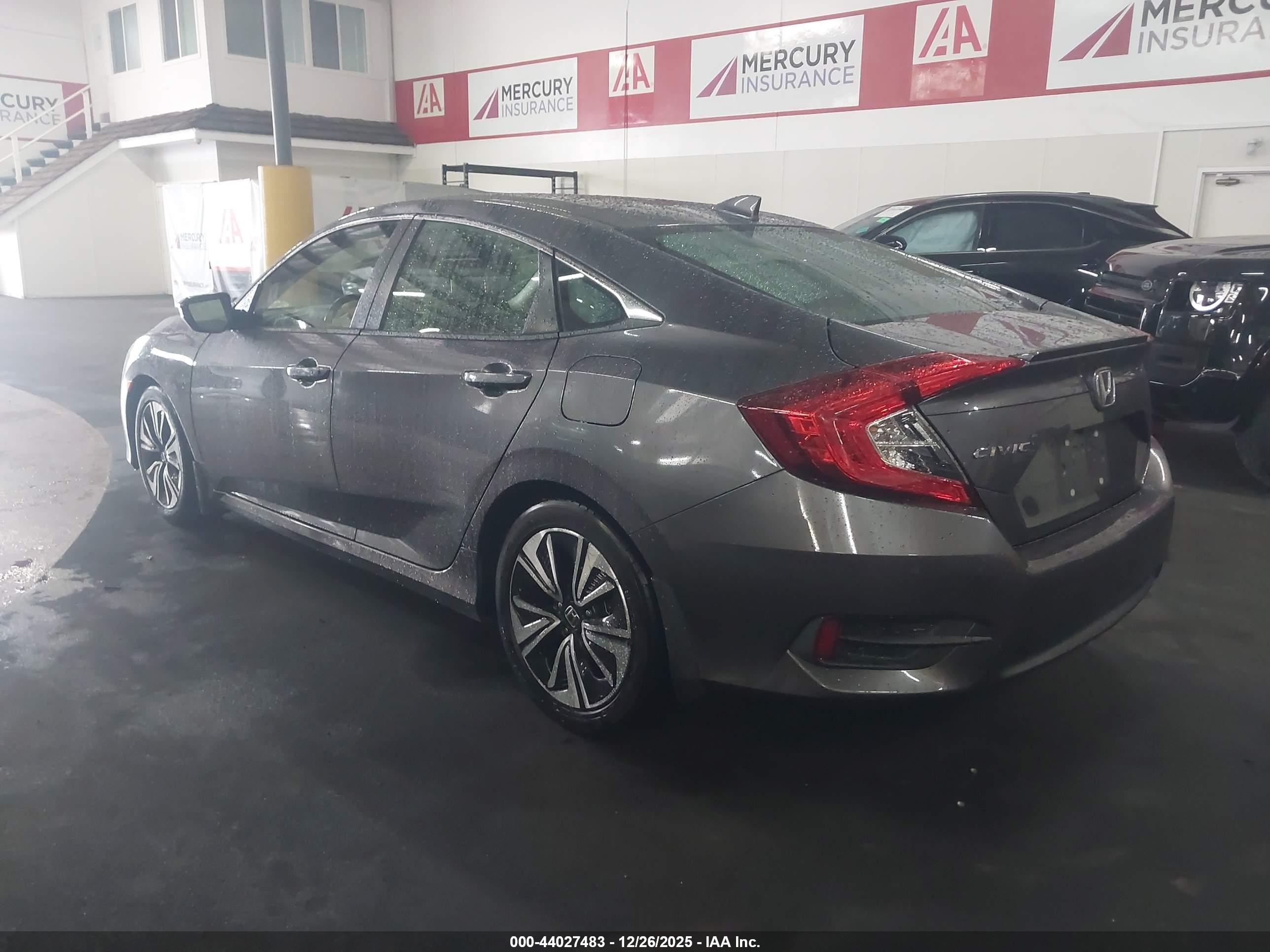 HONDA CIVIC image 3