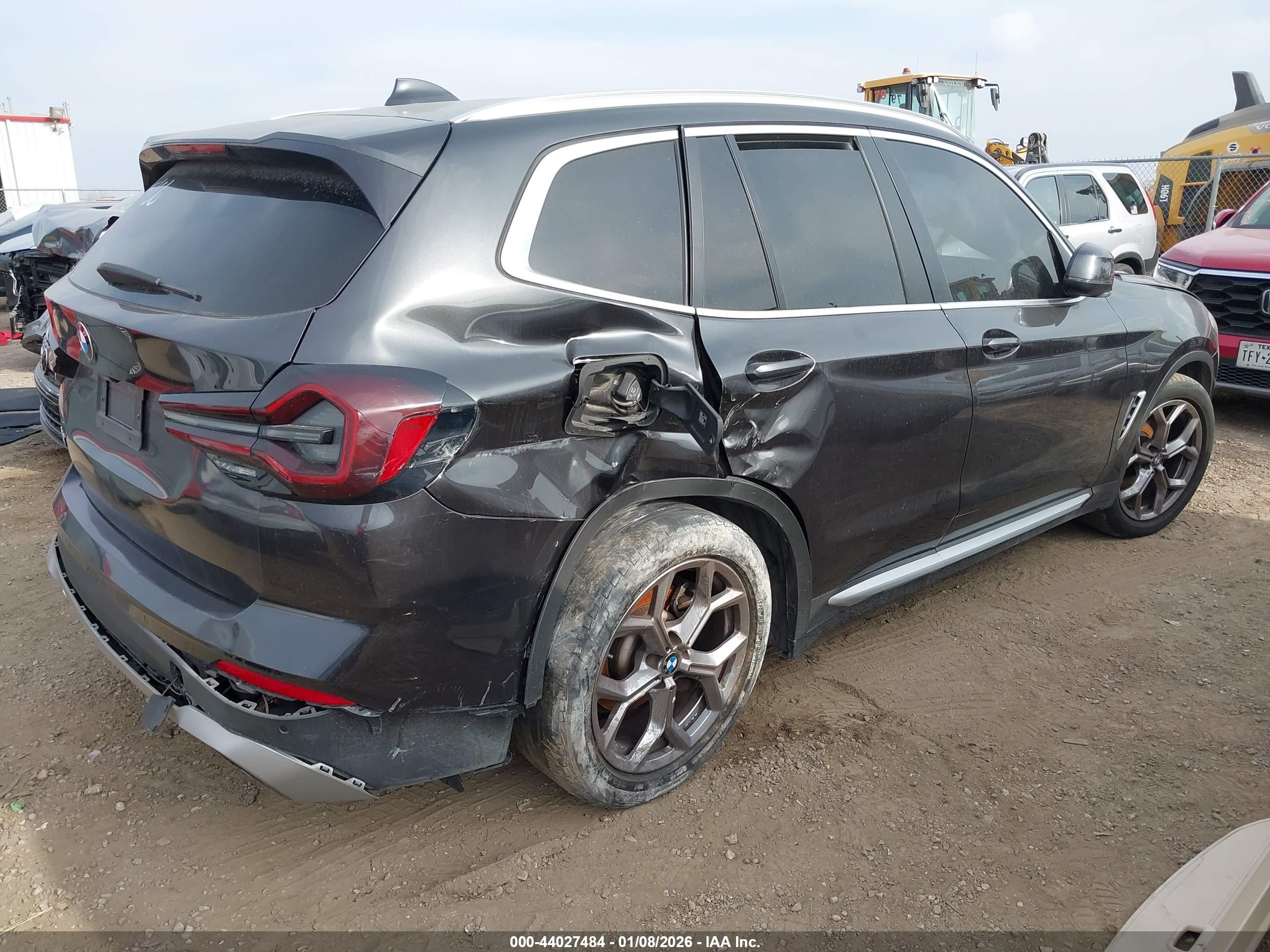 BMW X3 image 4