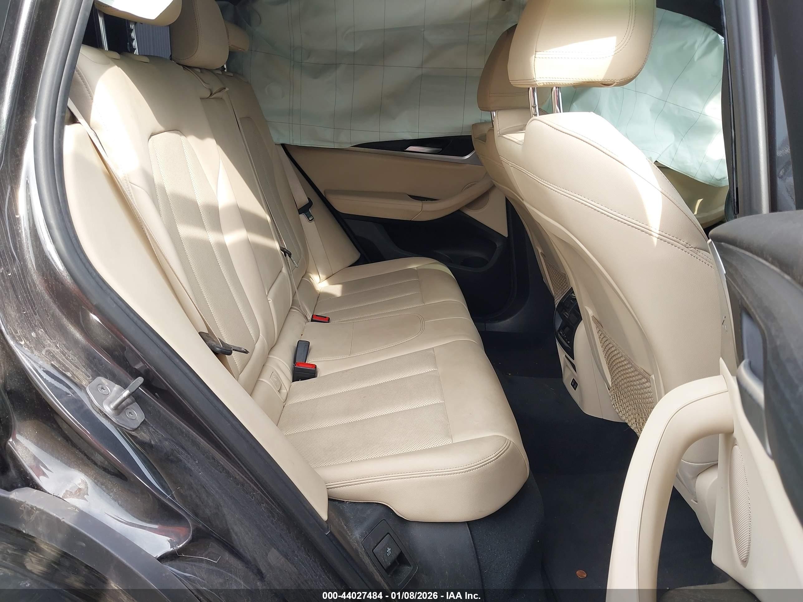 BMW X3 image 8