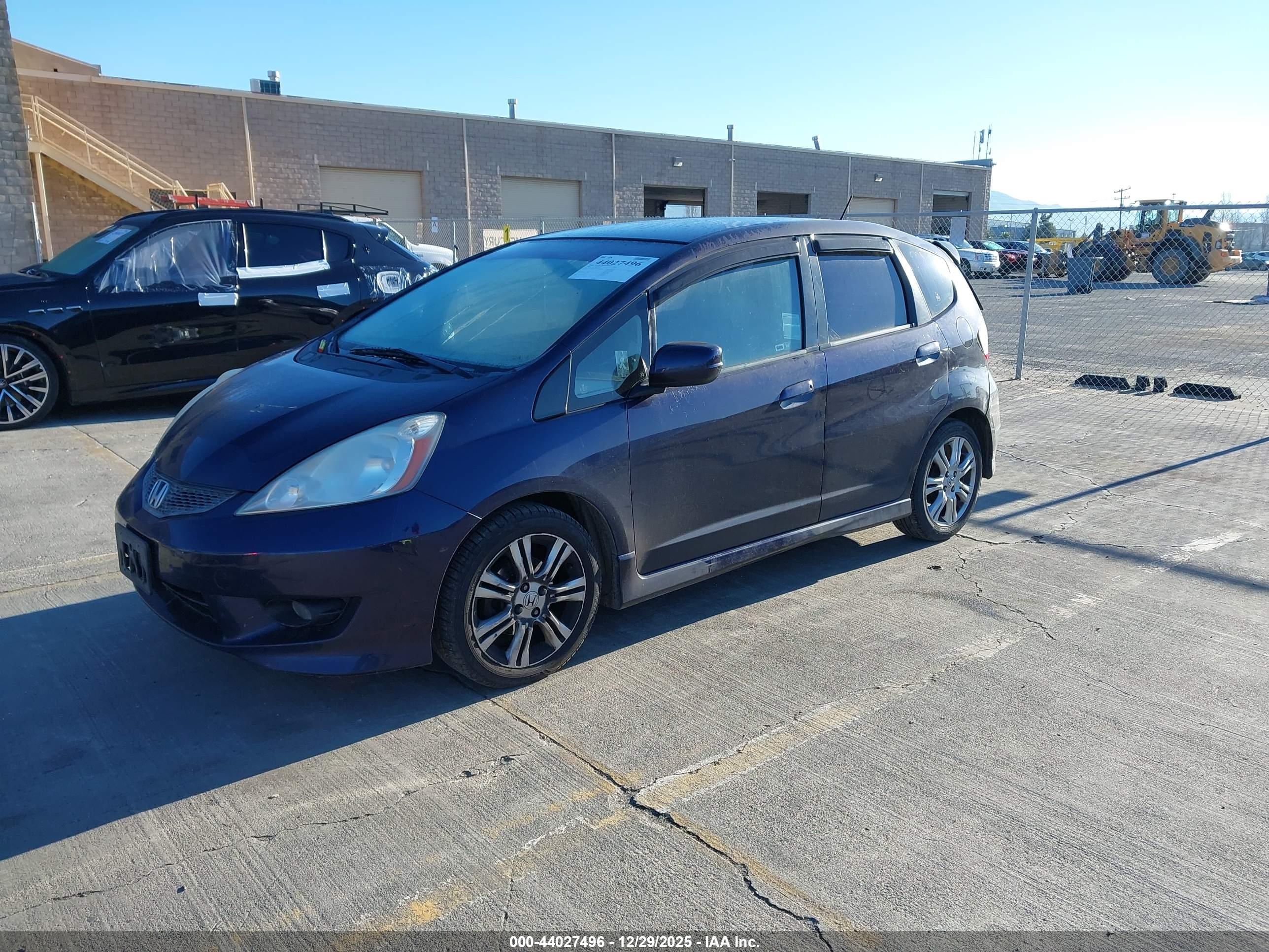 HONDA FIT image 2