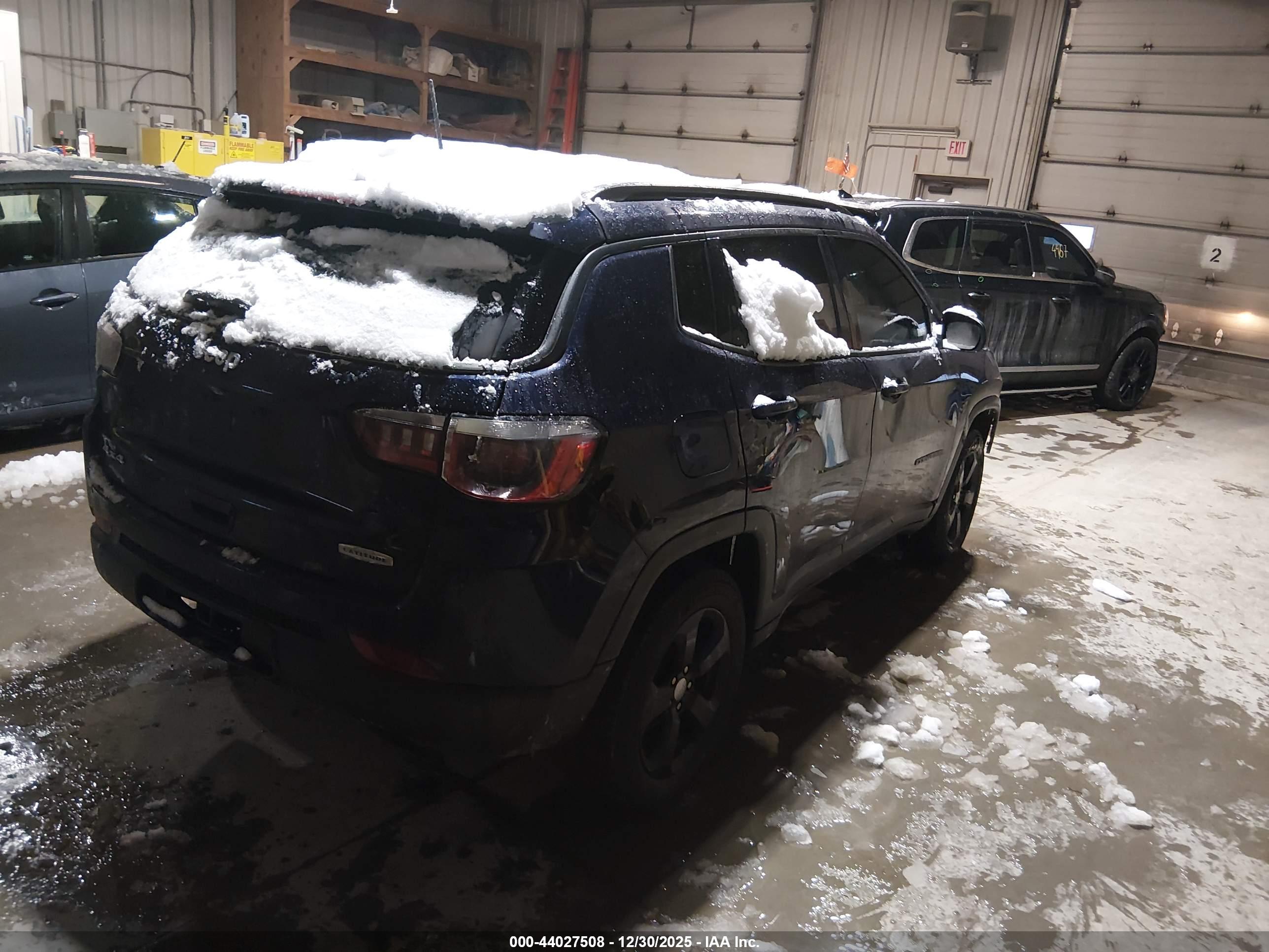 JEEP COMPASS image 4