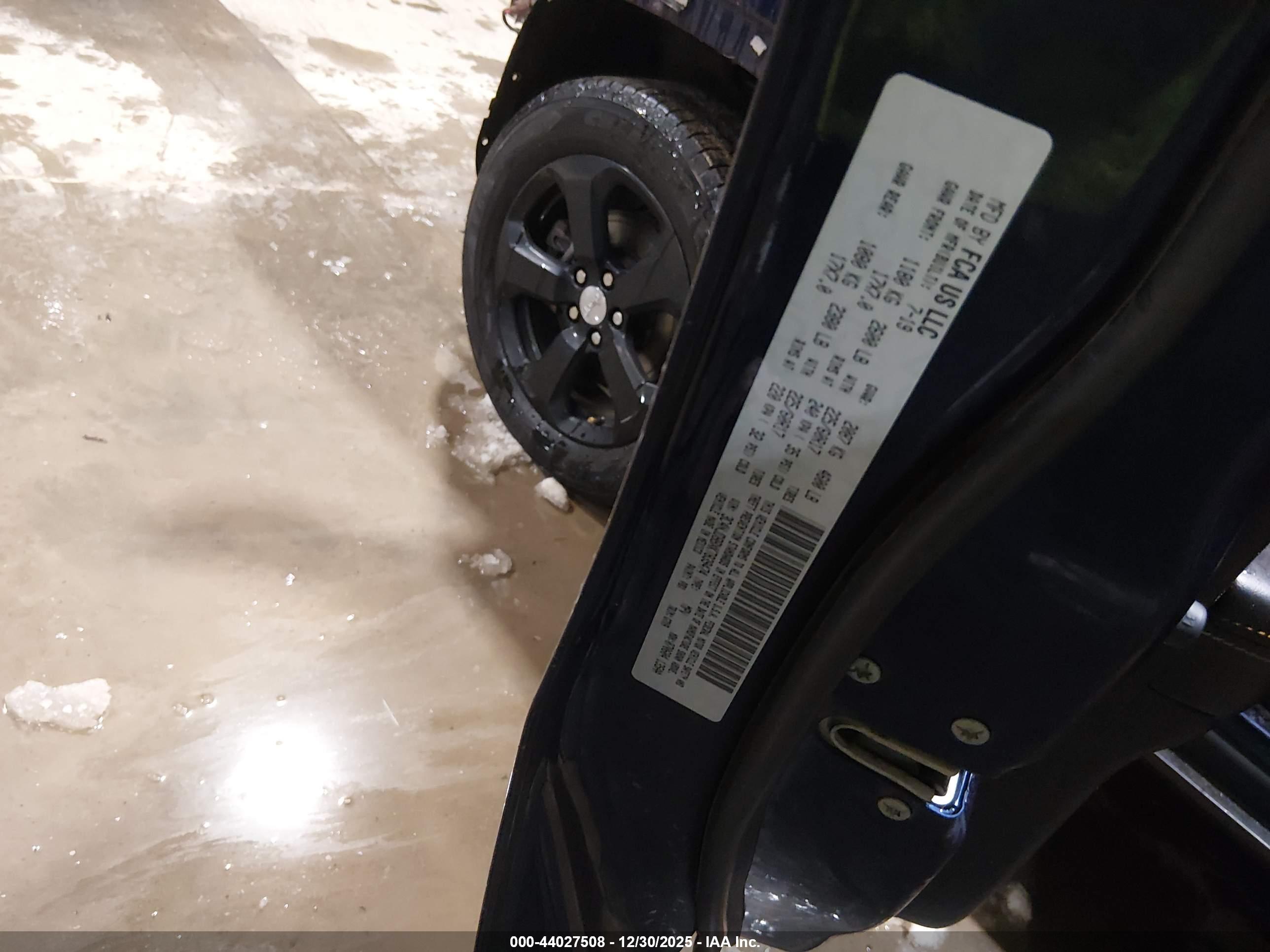 JEEP COMPASS image 9