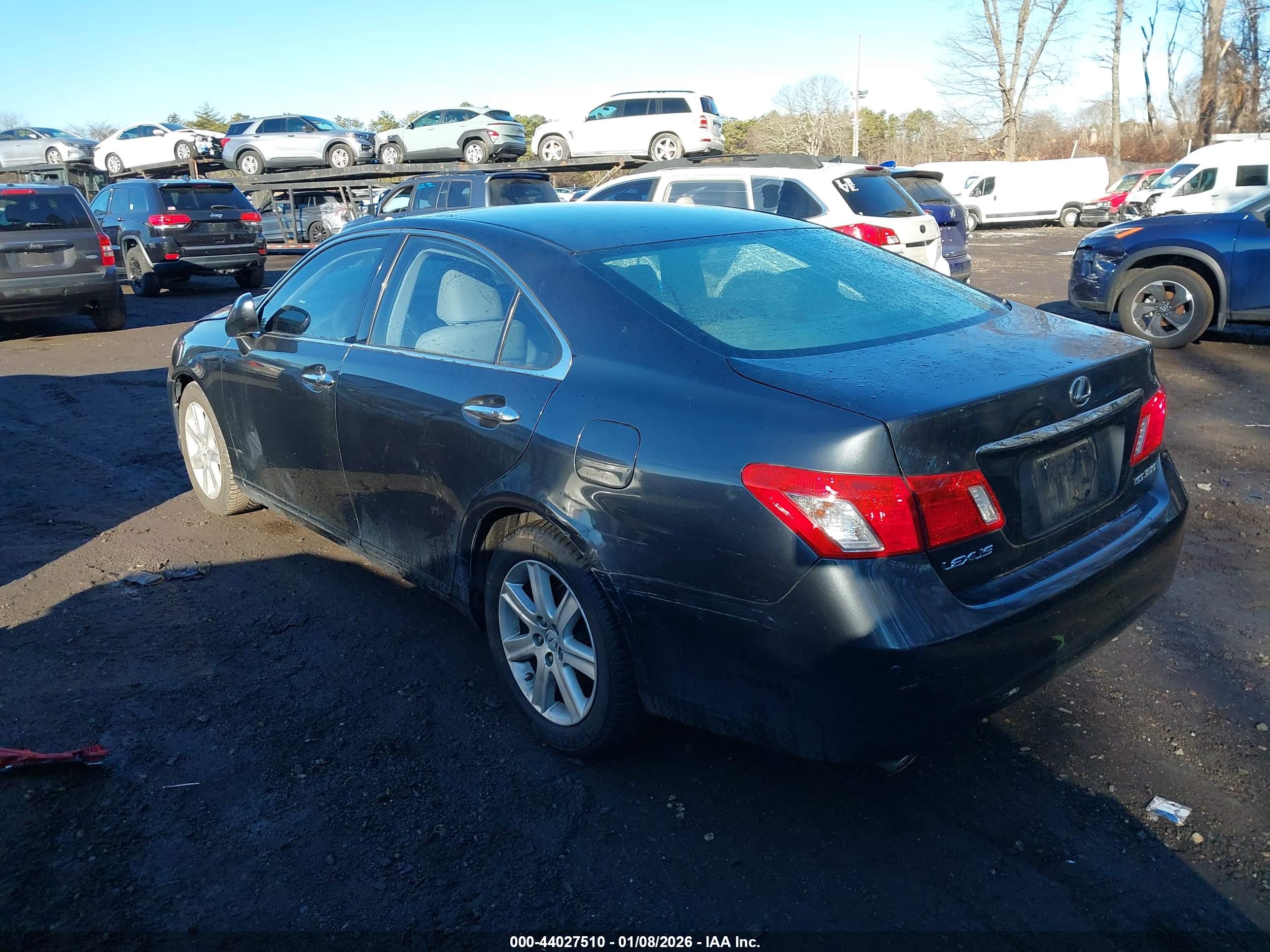LEXUS ES image 3