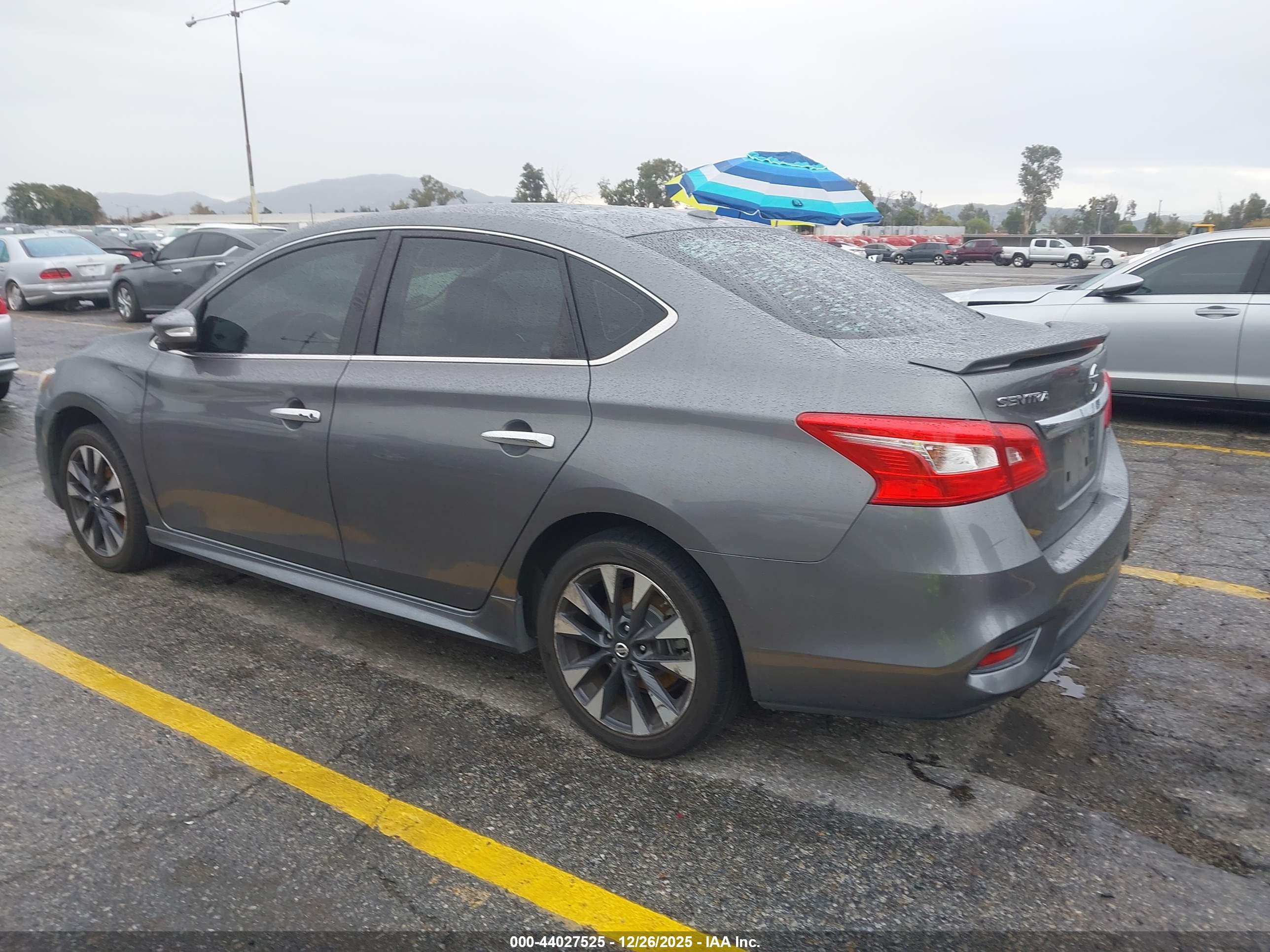 NISSAN SENTRA image 3