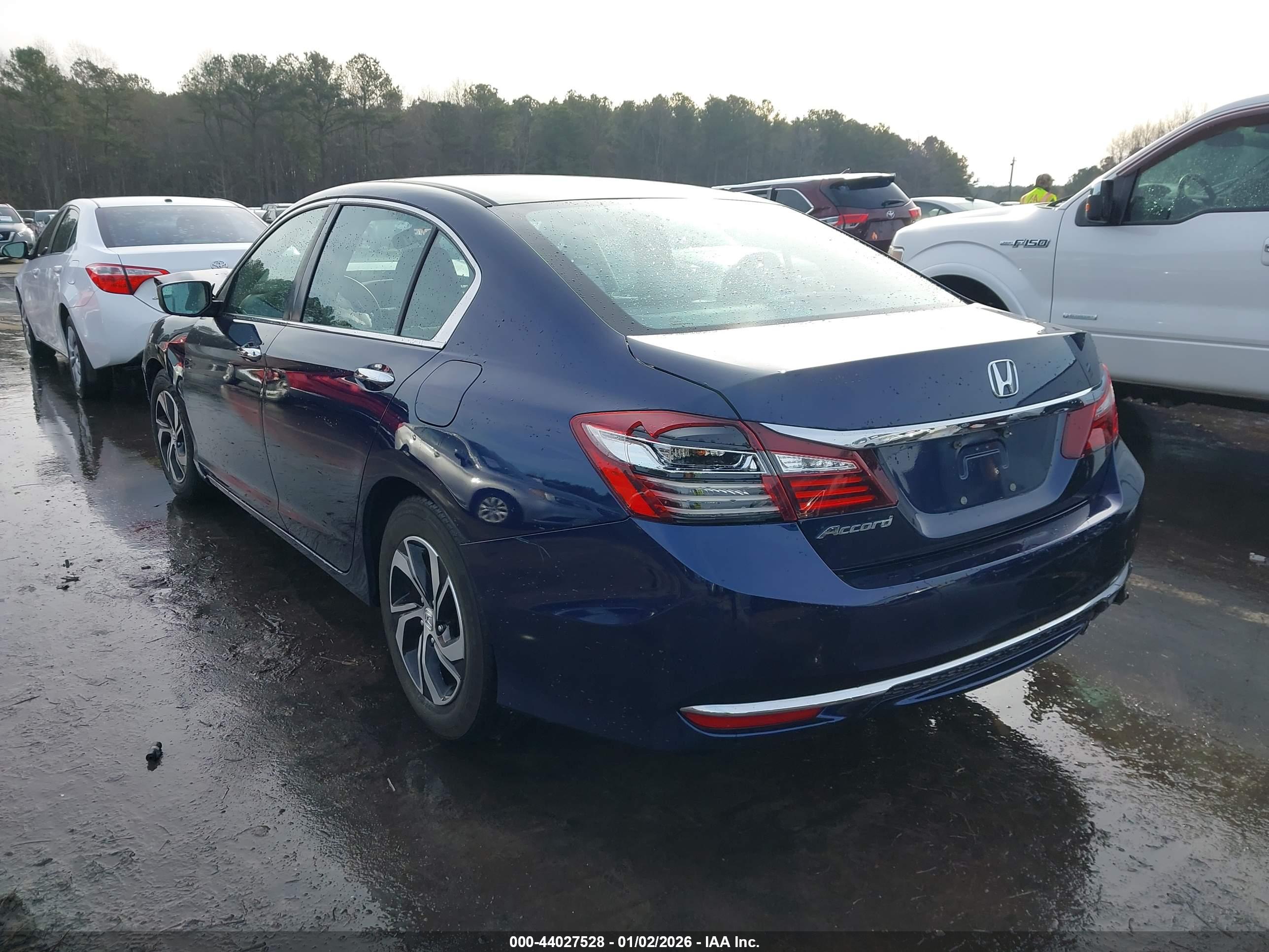 HONDA ACCORD image 3