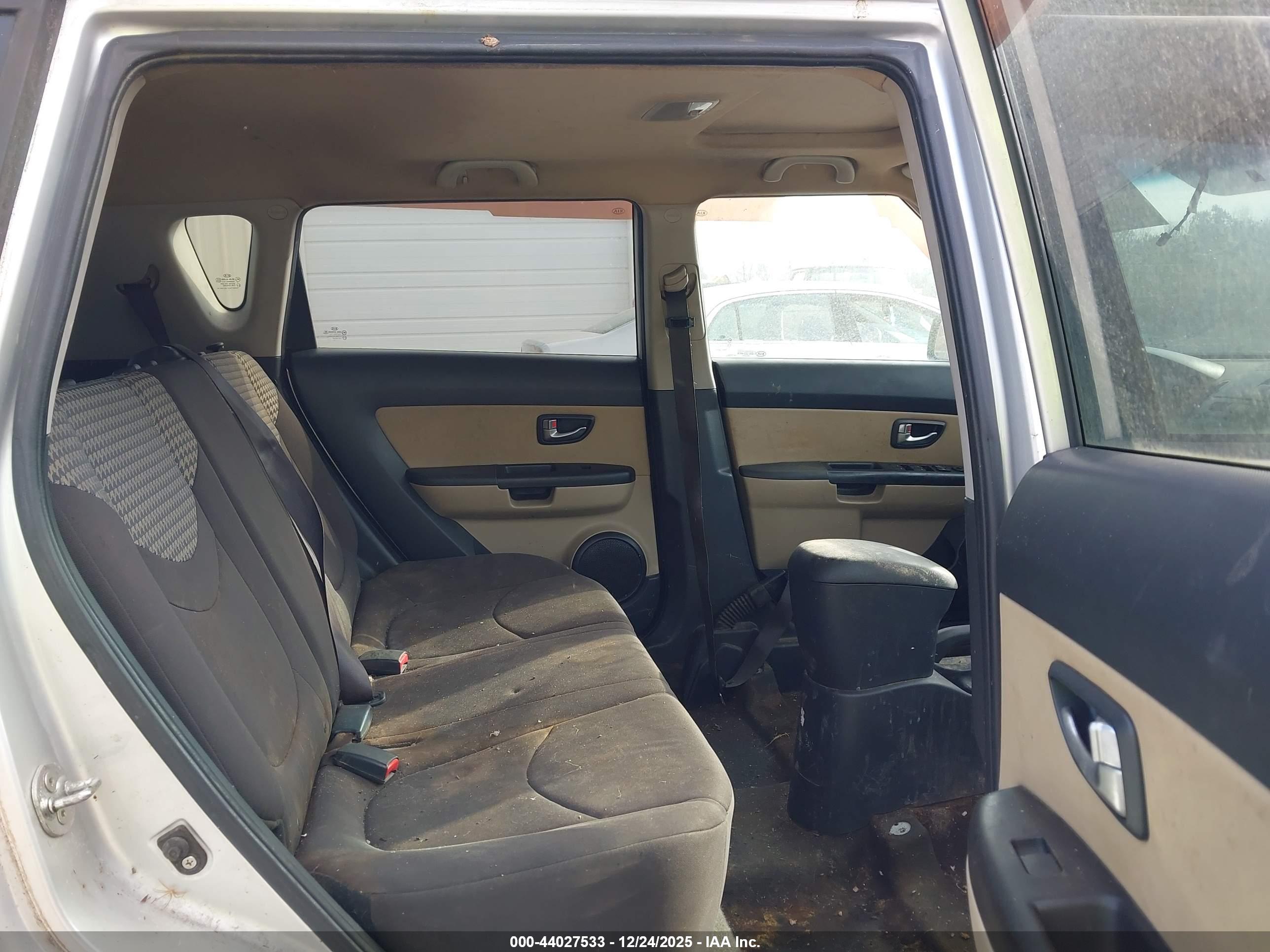 KIA SOUL image 8