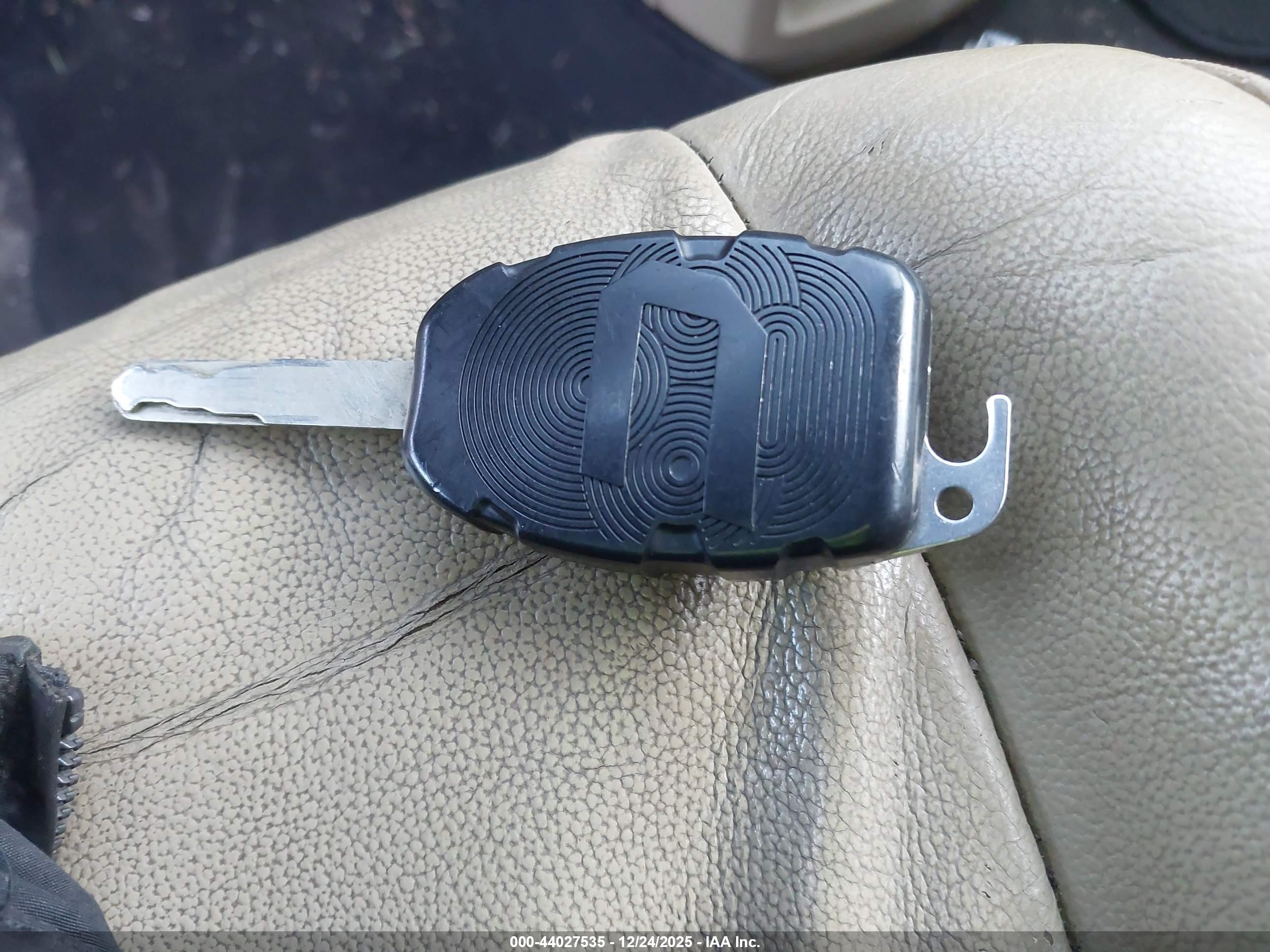 HONDA CR-V image 11