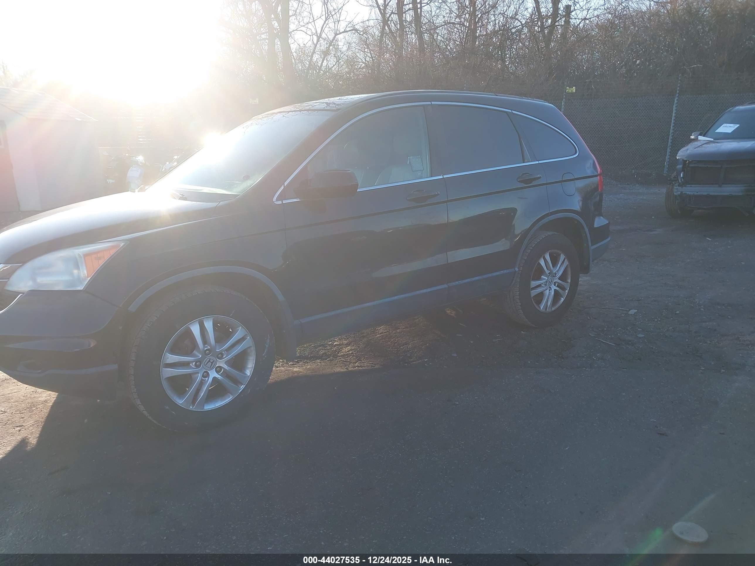 HONDA CR-V image 2