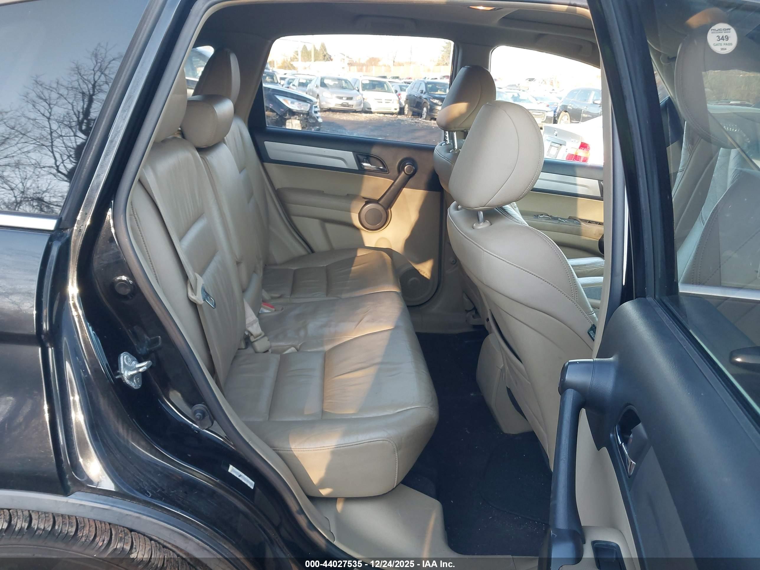 HONDA CR-V image 8