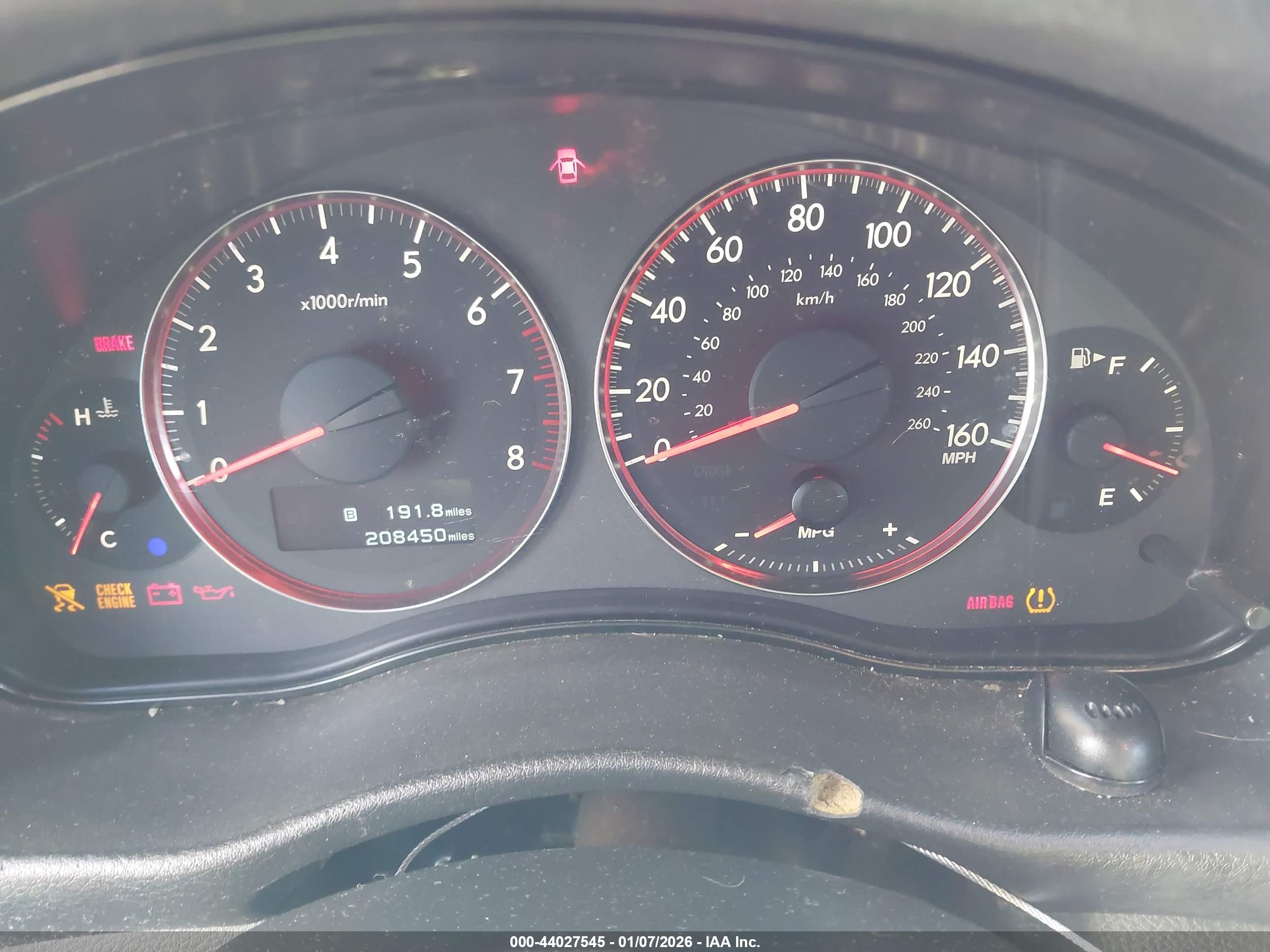 SUBARU OUTBACK image 7