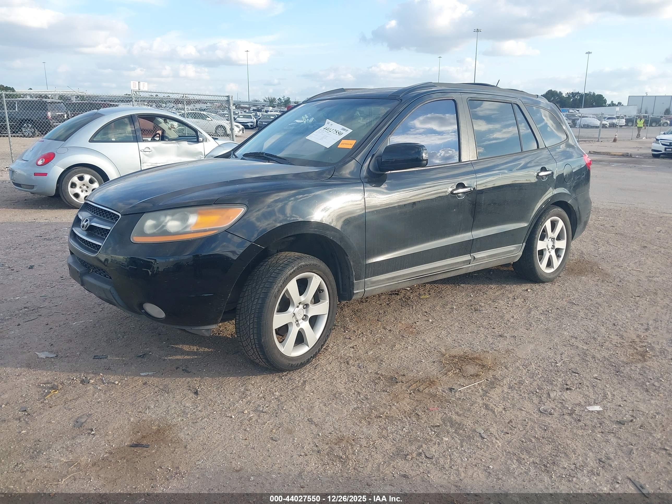 HYUNDAI SANTA image 2