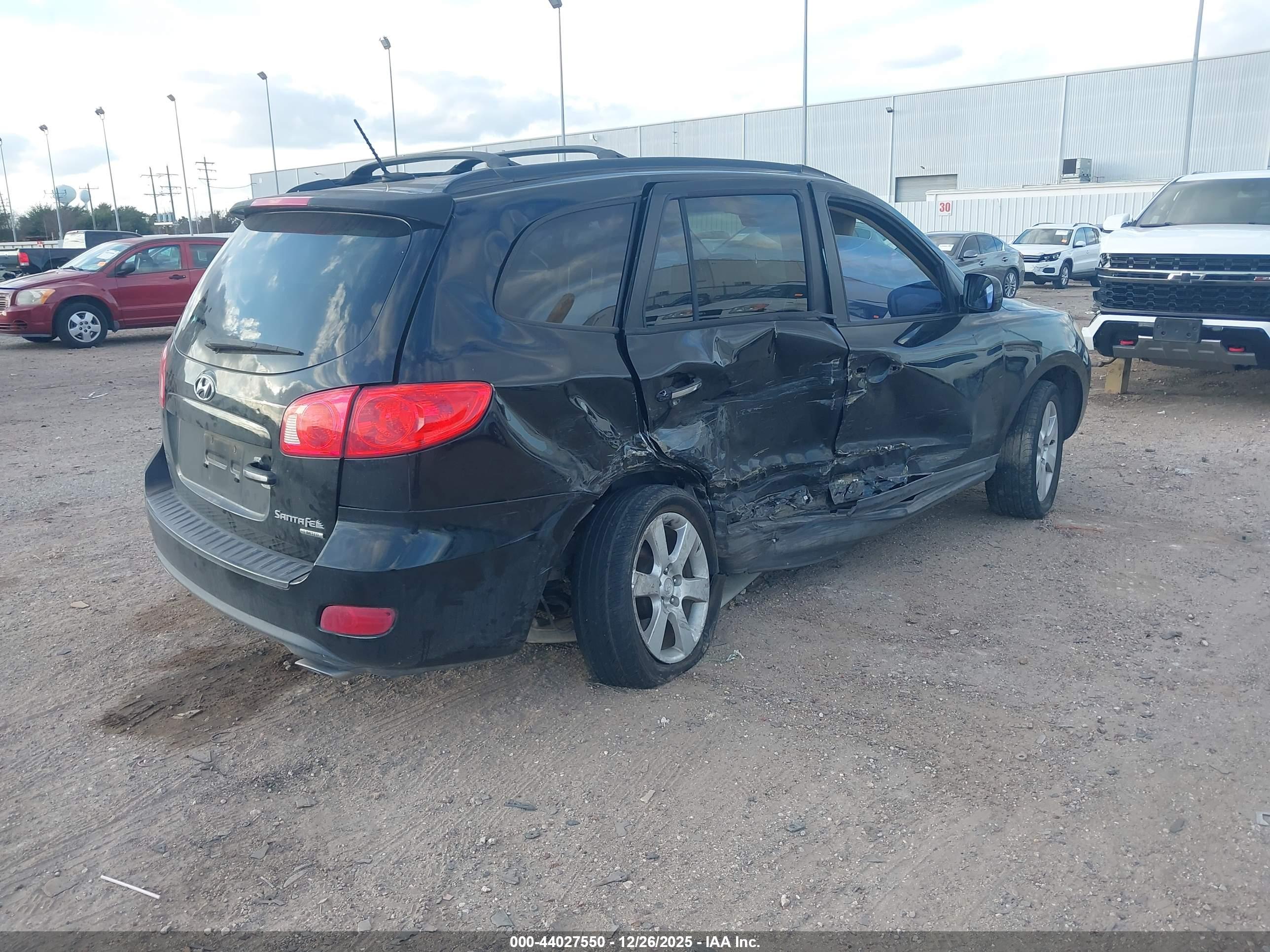 HYUNDAI SANTA image 4