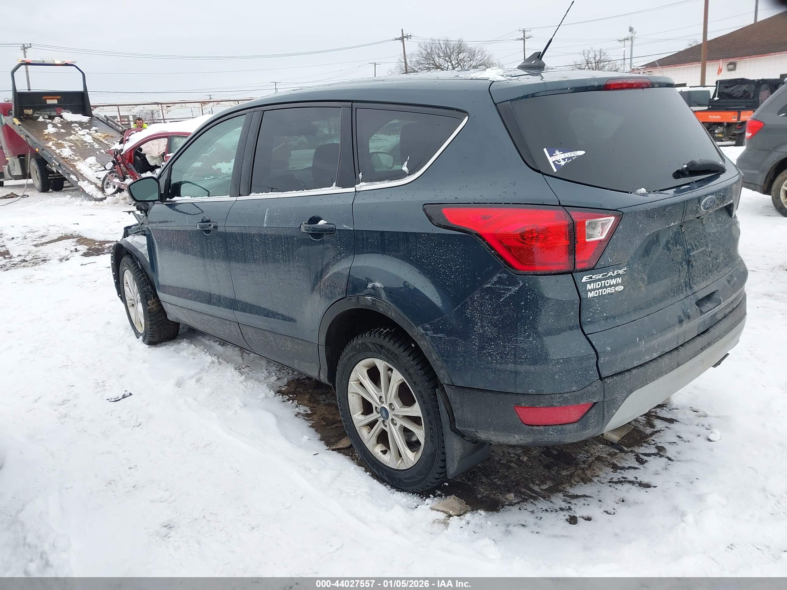 FORD ESCAPE image 3