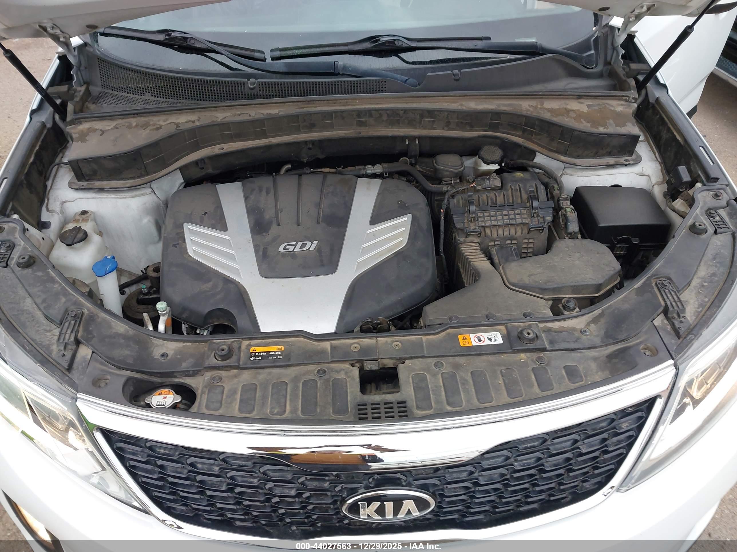KIA SORENTO image 10