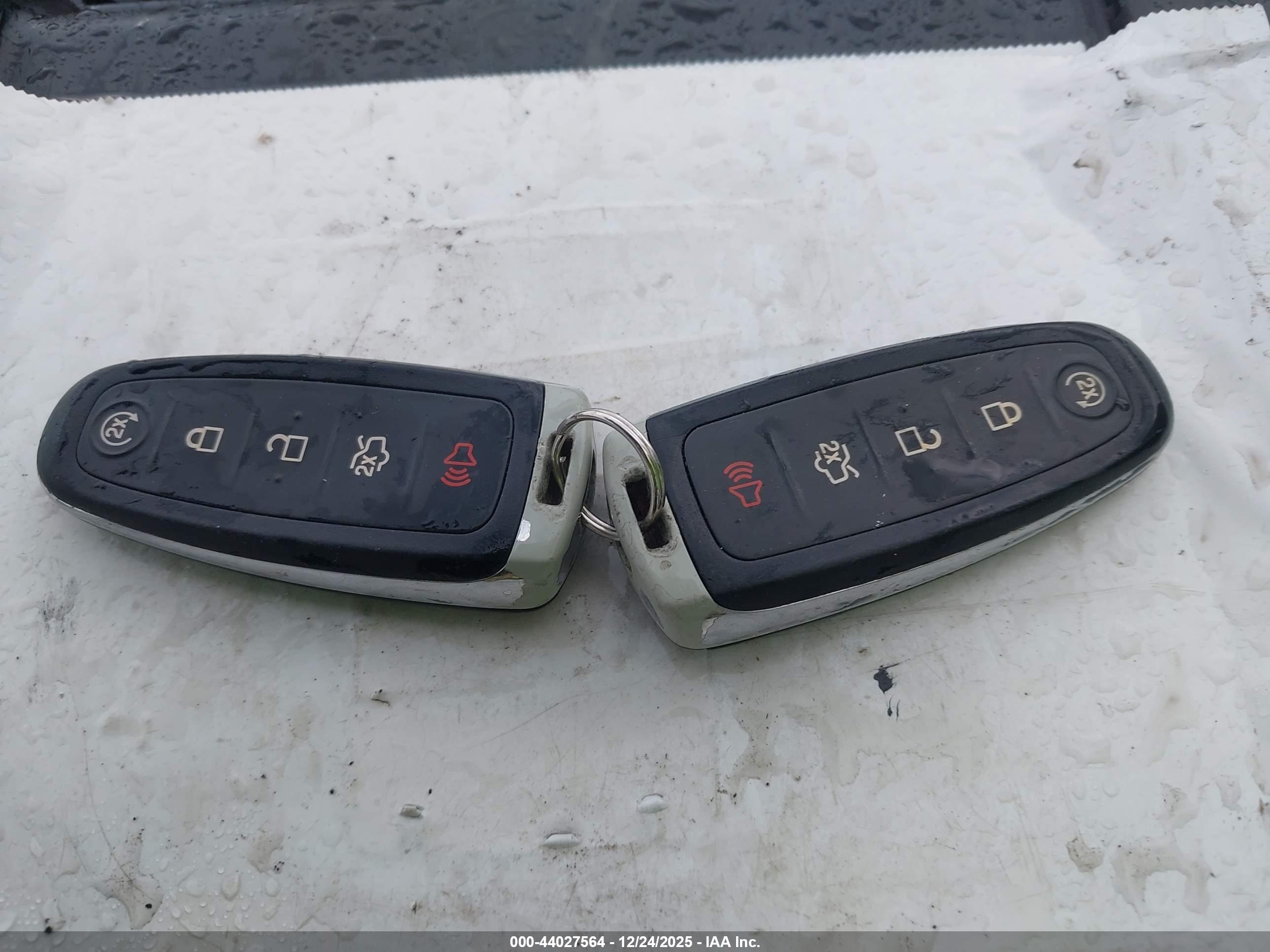 FORD FOCUS image 11