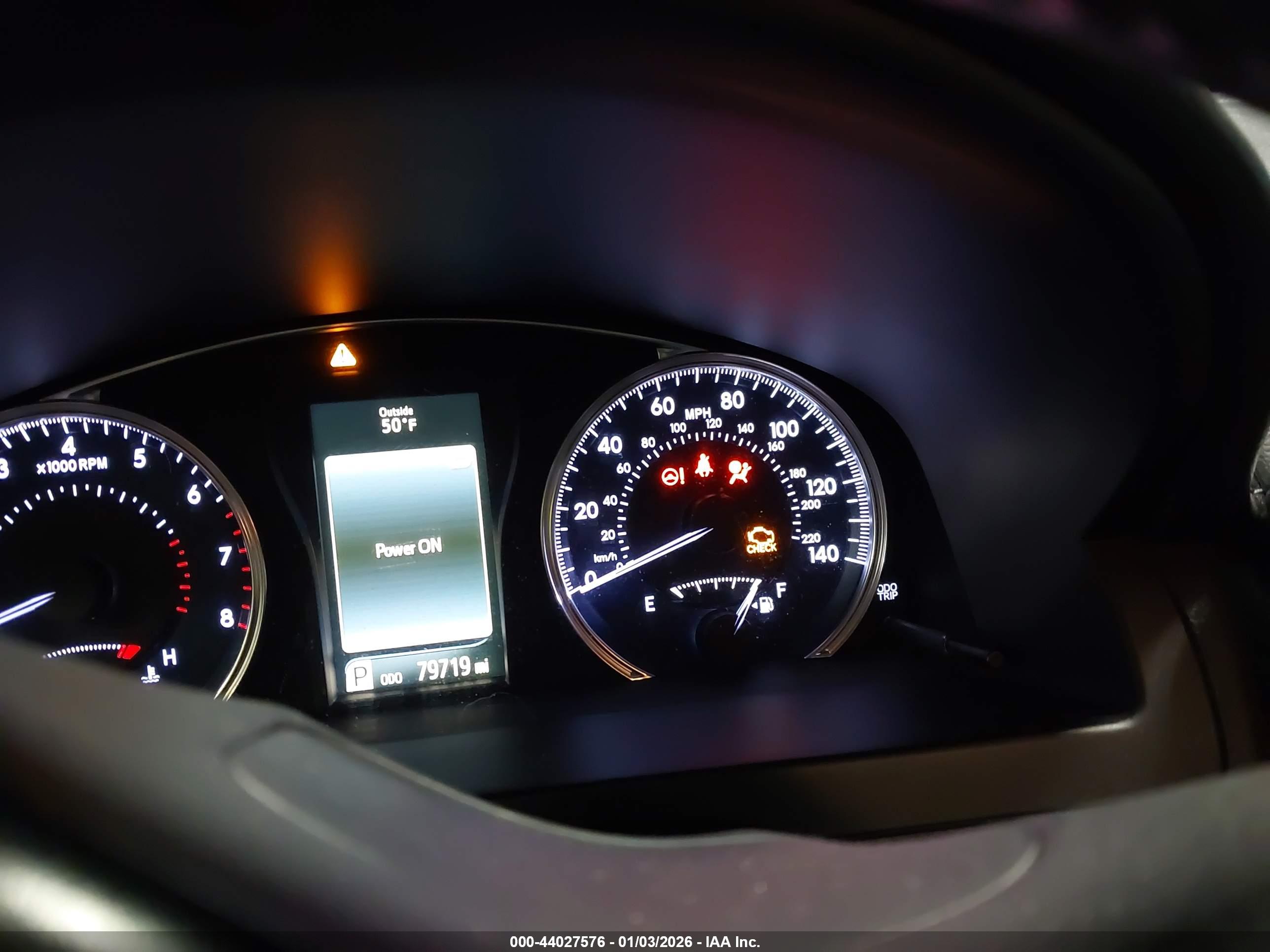 TOYOTA CAMRY image 7