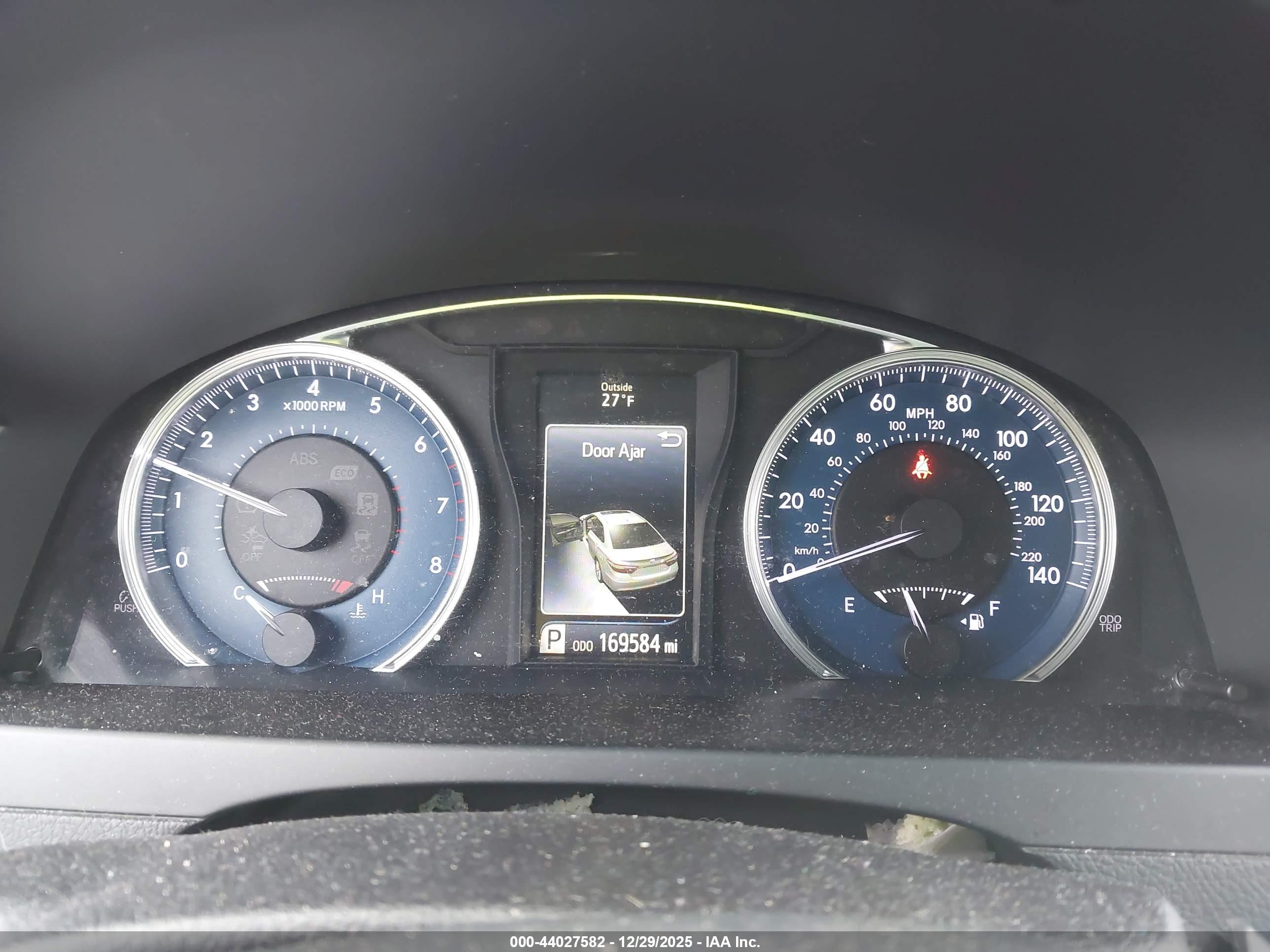 TOYOTA CAMRY image 7