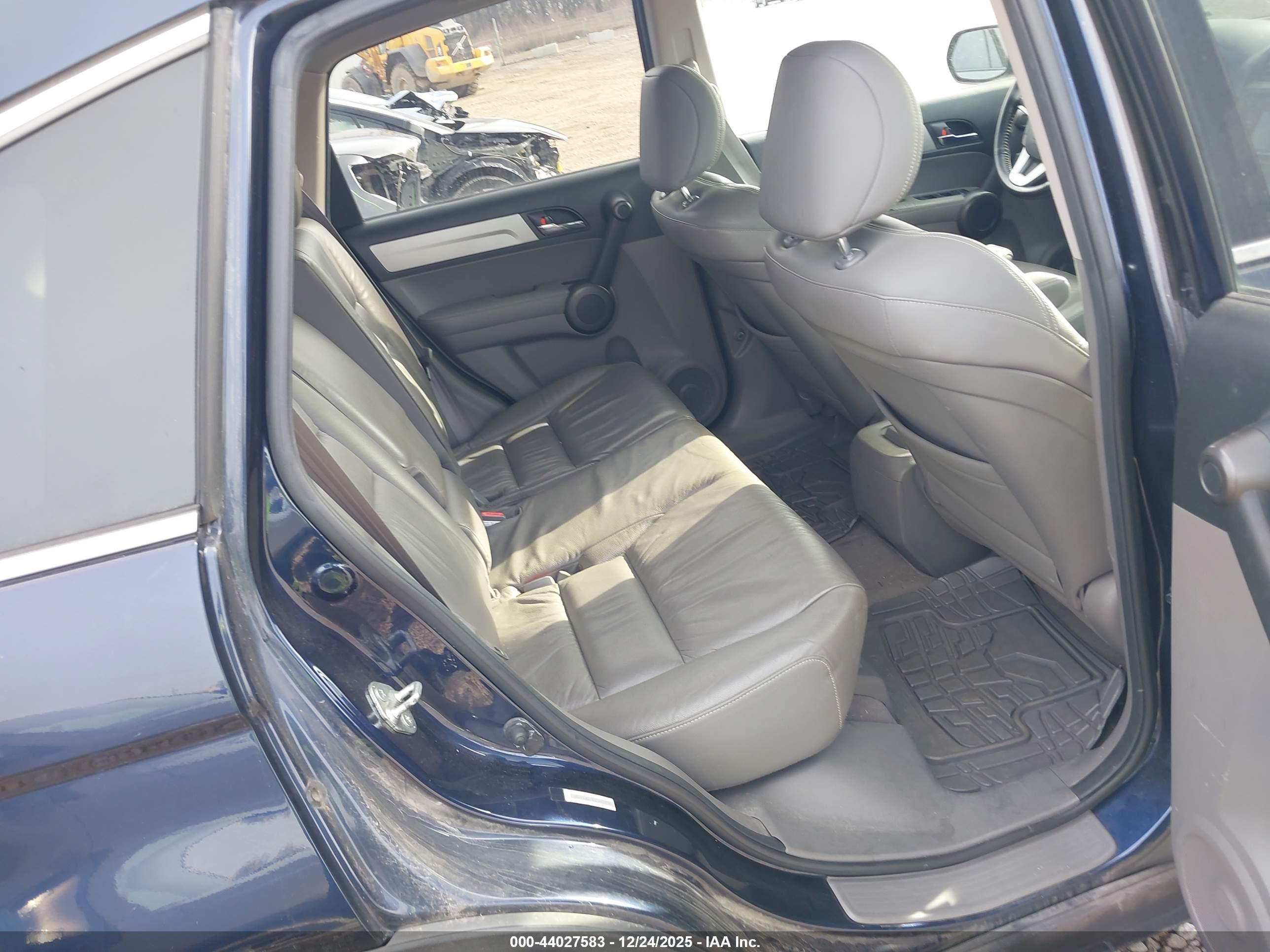 HONDA CR-V image 8
