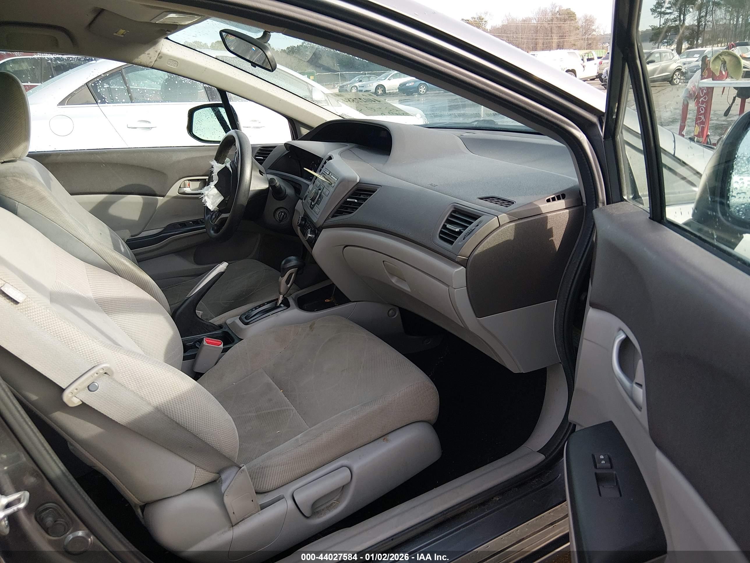 HONDA CIVIC image 5
