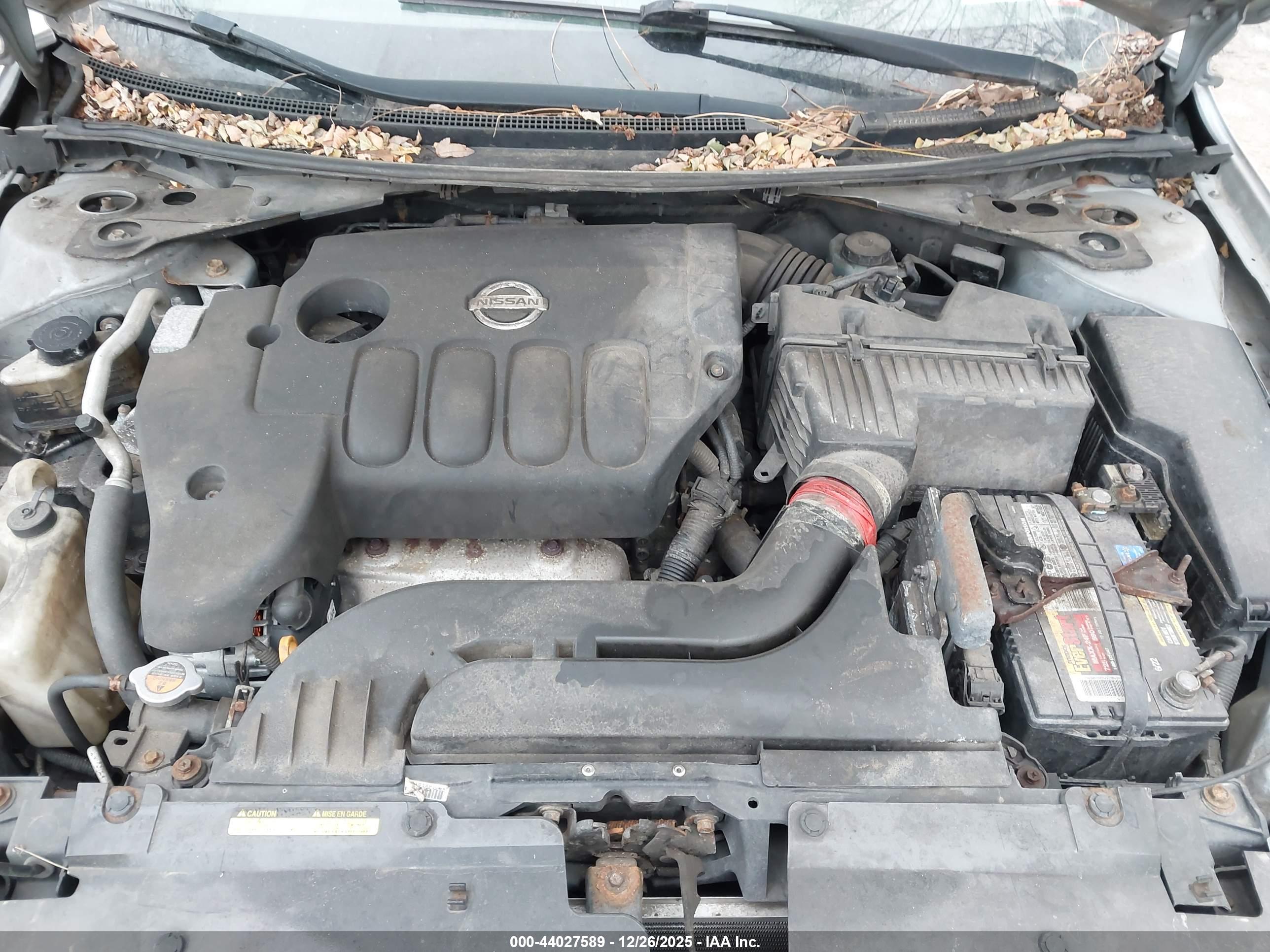 NISSAN ALTIMA image 10