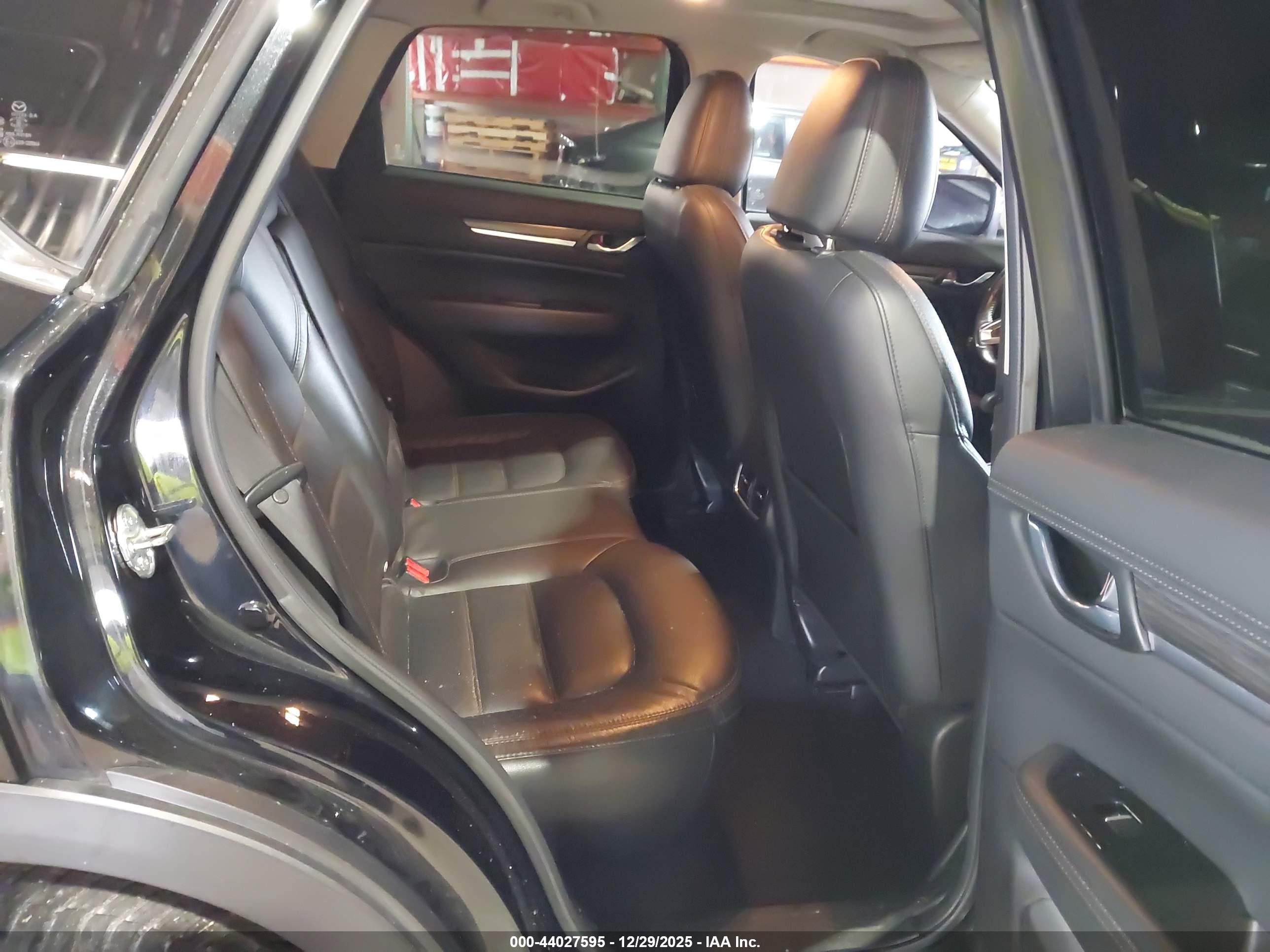 MAZDA CX-5 image 8