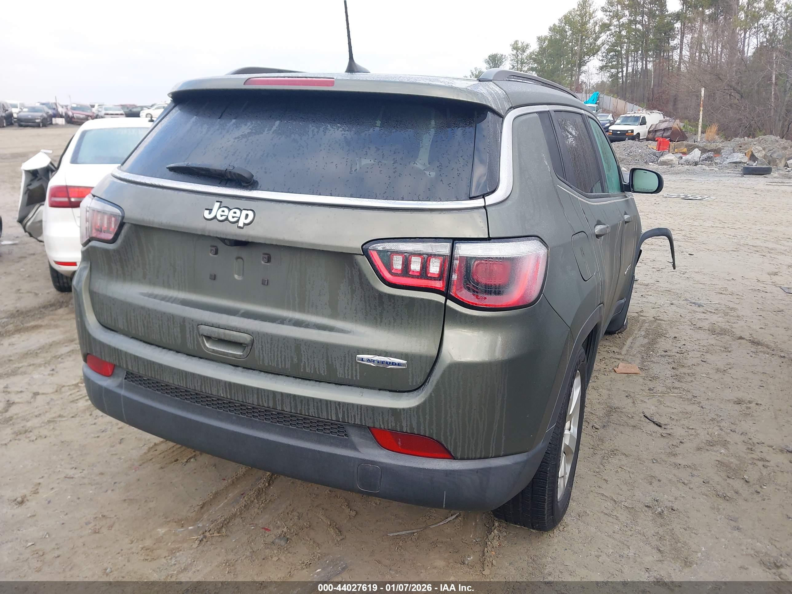 JEEP COMPASS image 4
