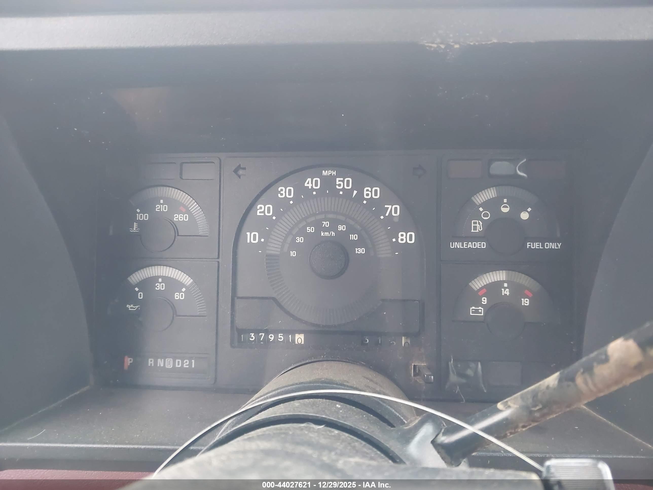 CHEVROLET GMT-400 image 7