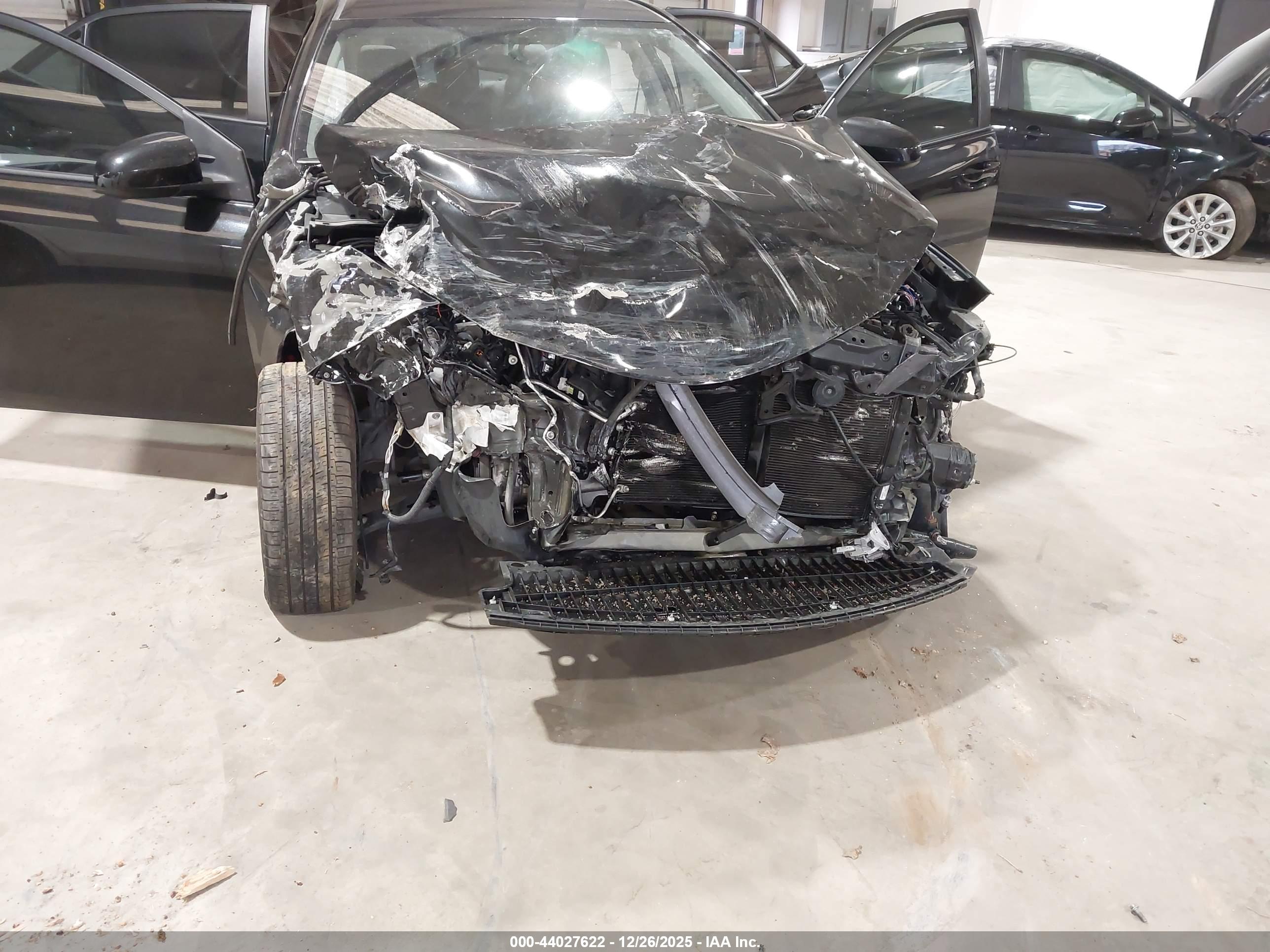 TOYOTA COROLLA image 6