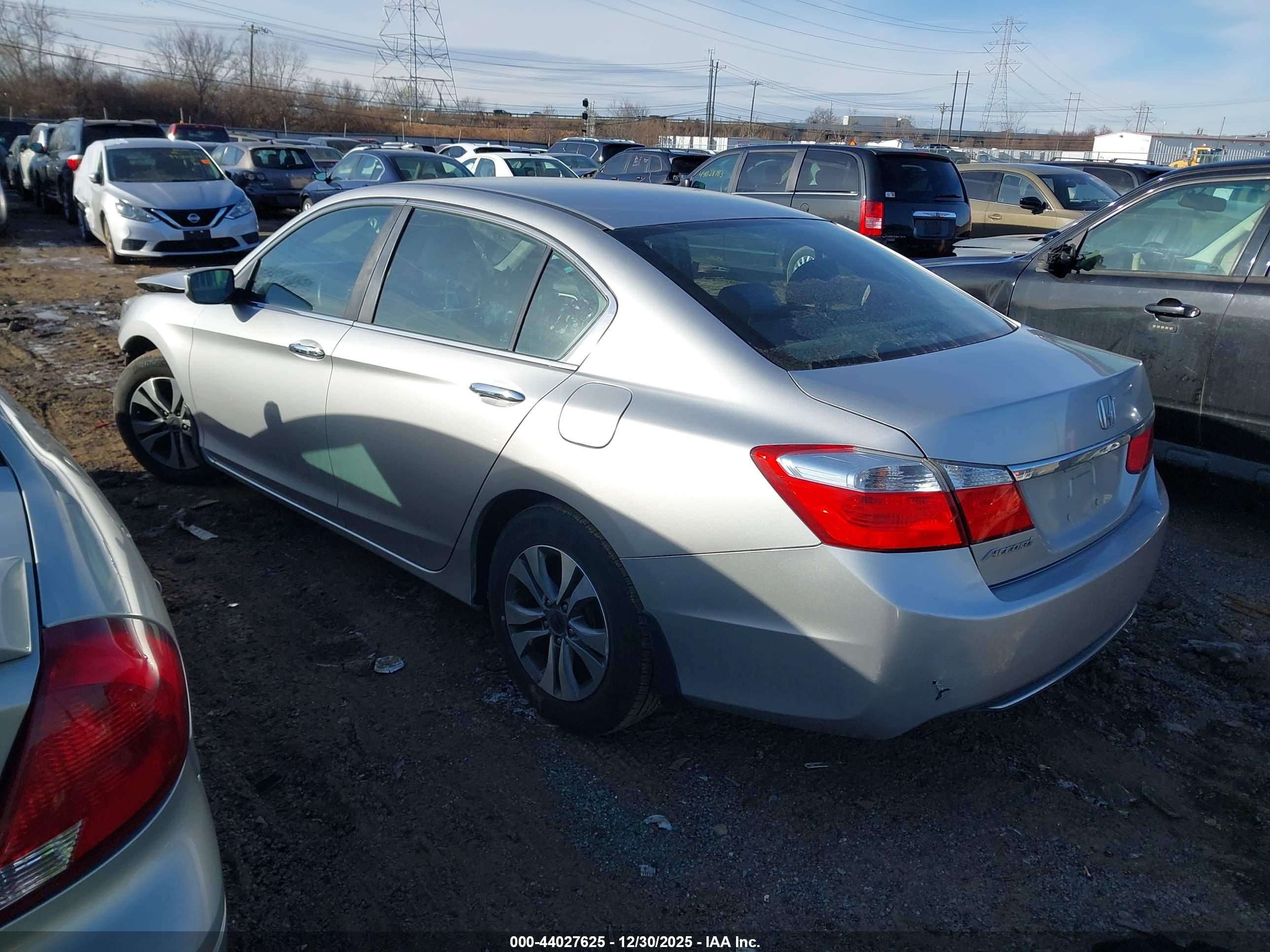 HONDA ACCORD image 3