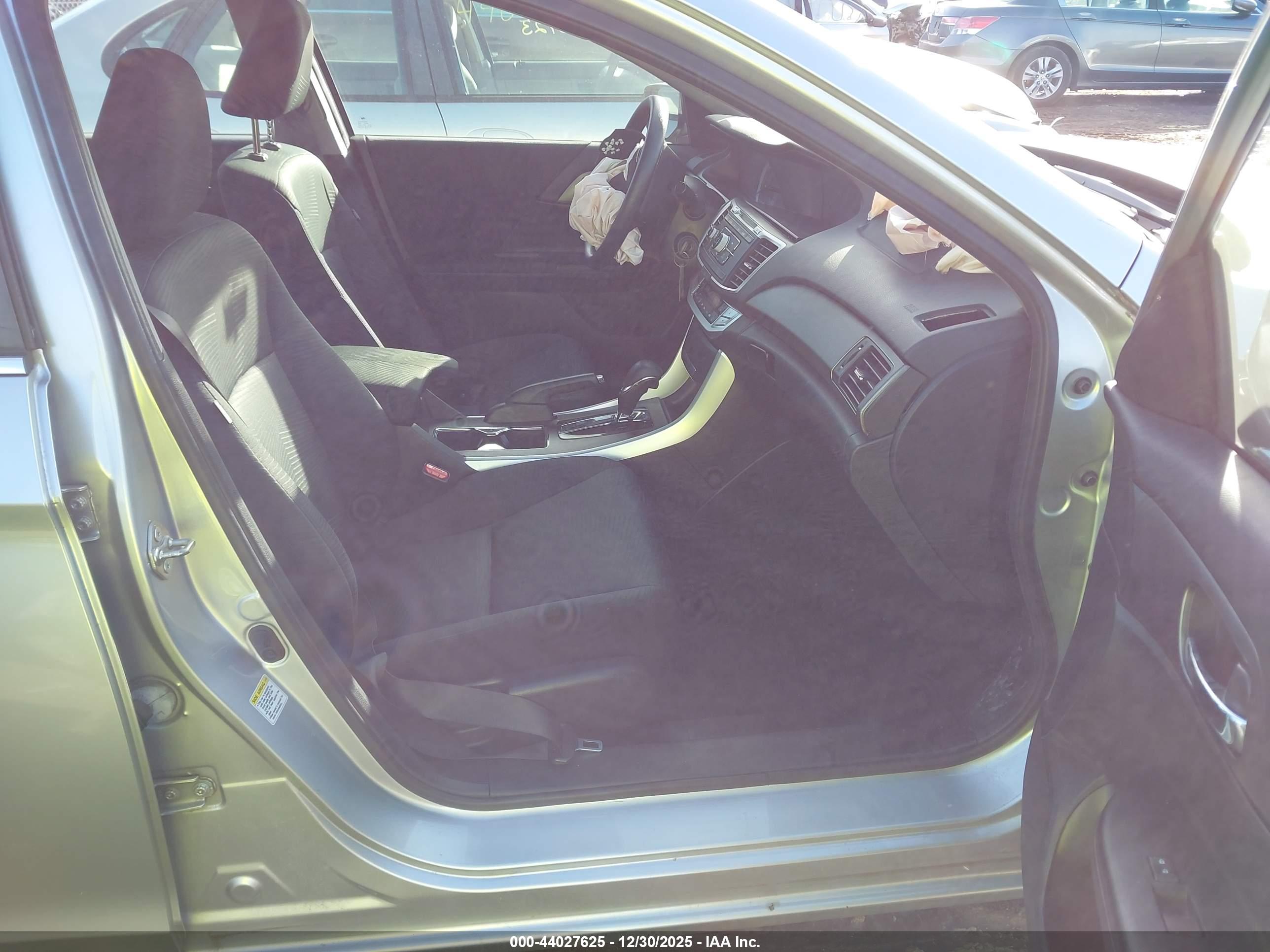 HONDA ACCORD image 5