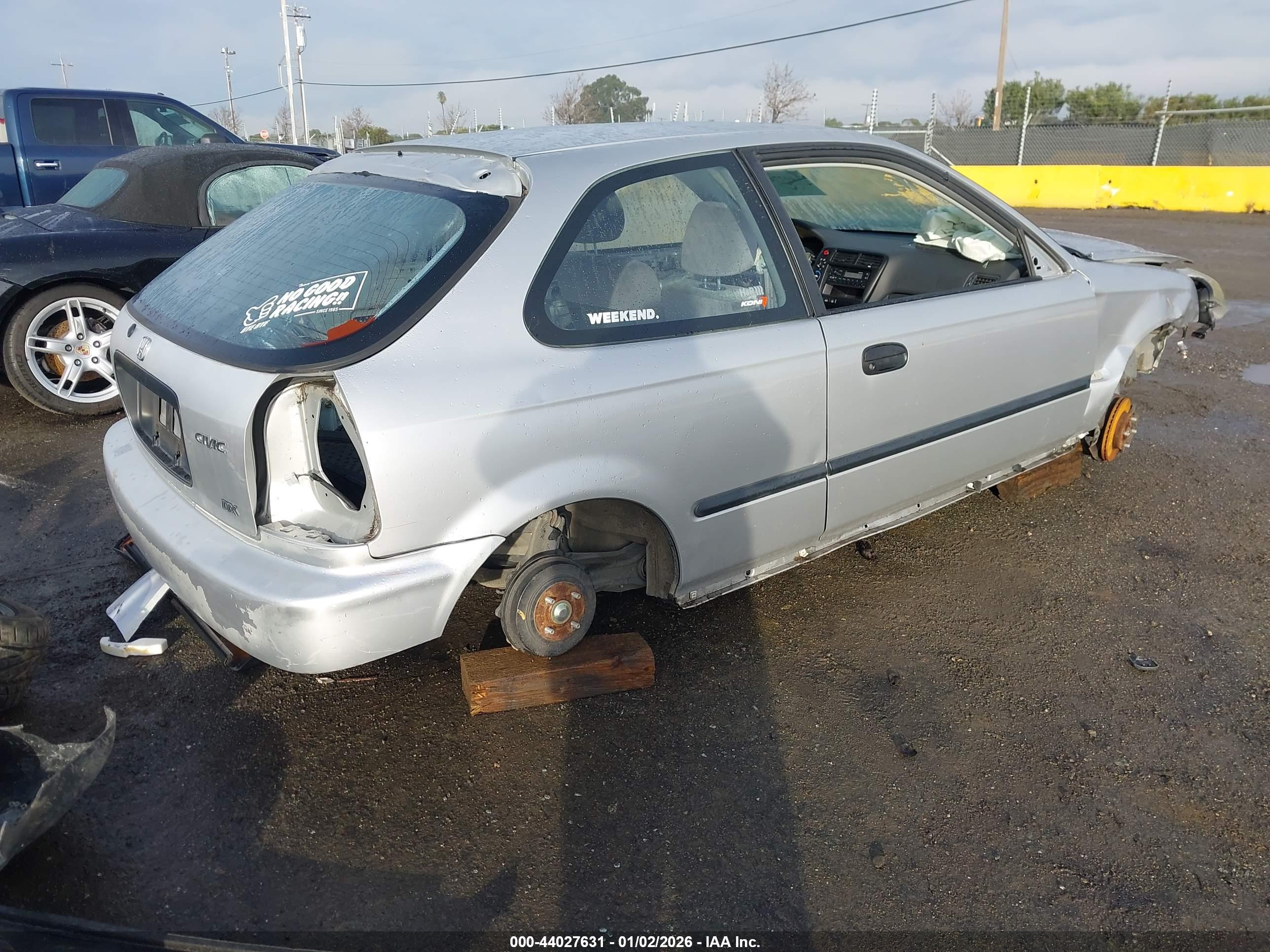 HONDA CIVIC image 4