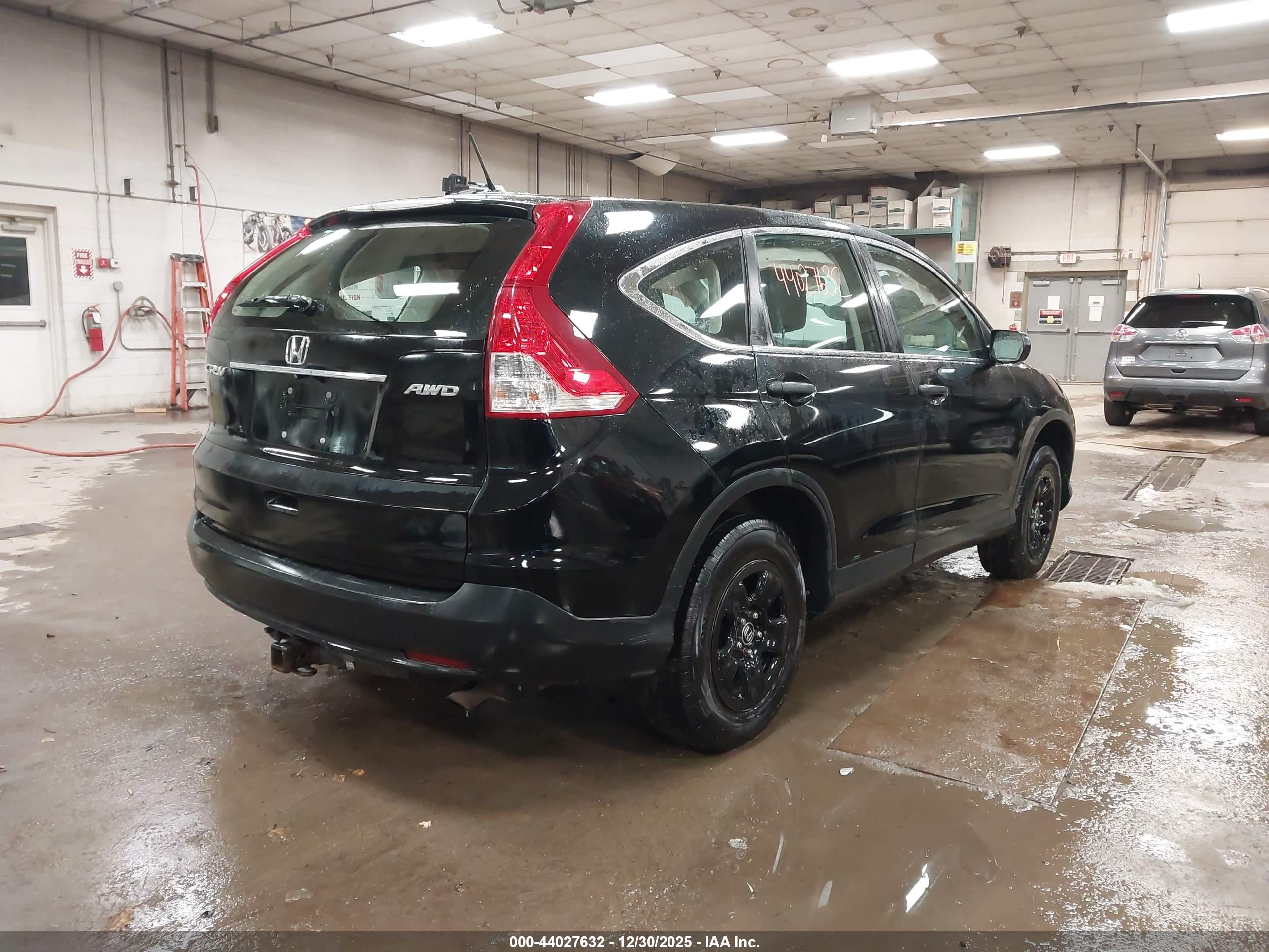 HONDA CR-V image 4