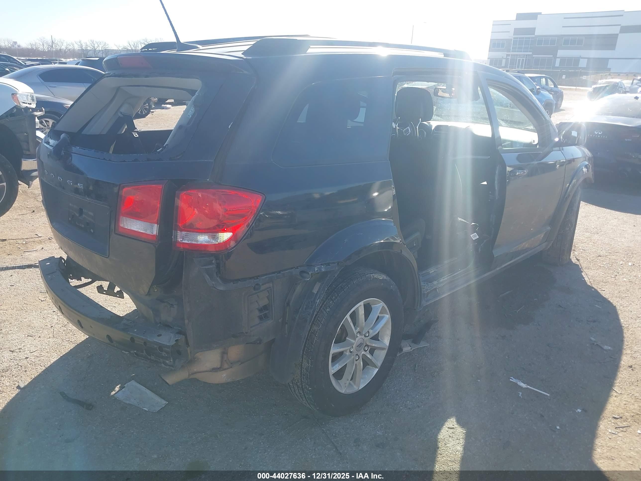 DODGE JOURNEY image 4