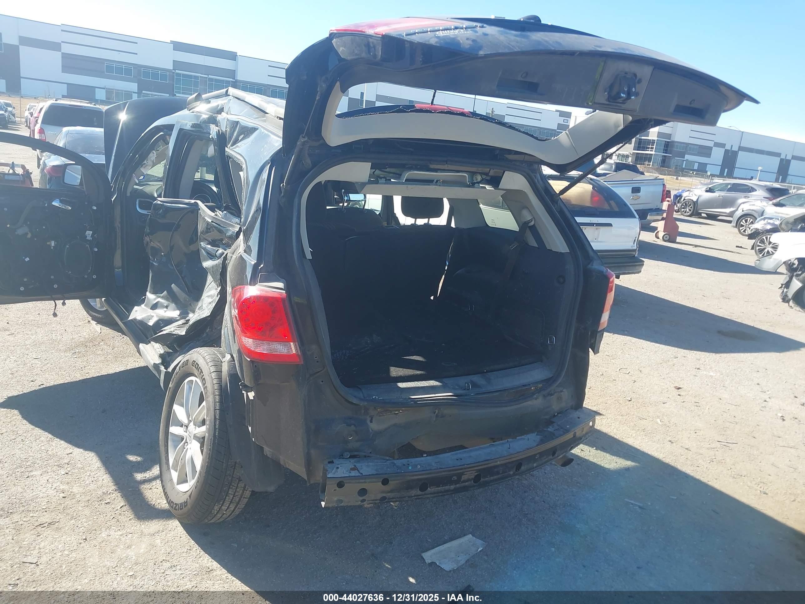 DODGE JOURNEY image 6