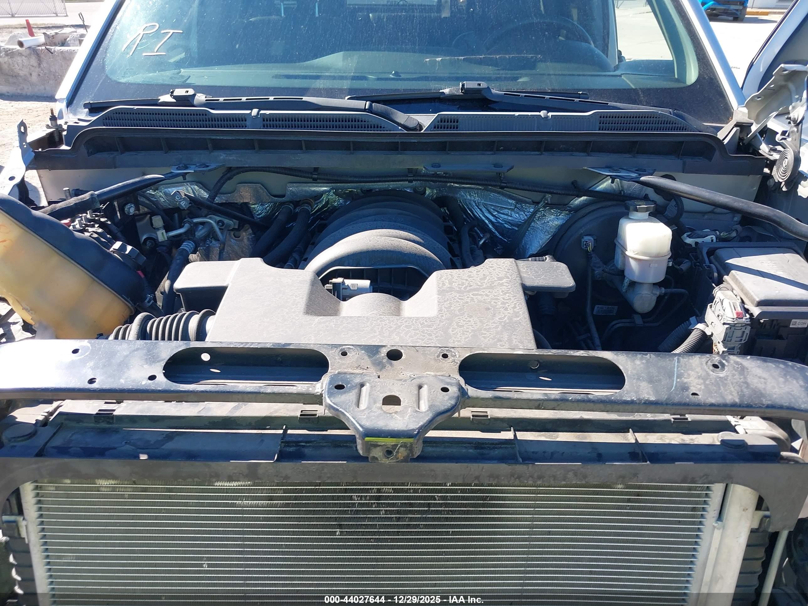 CHEVROLET SILVERADO image 10