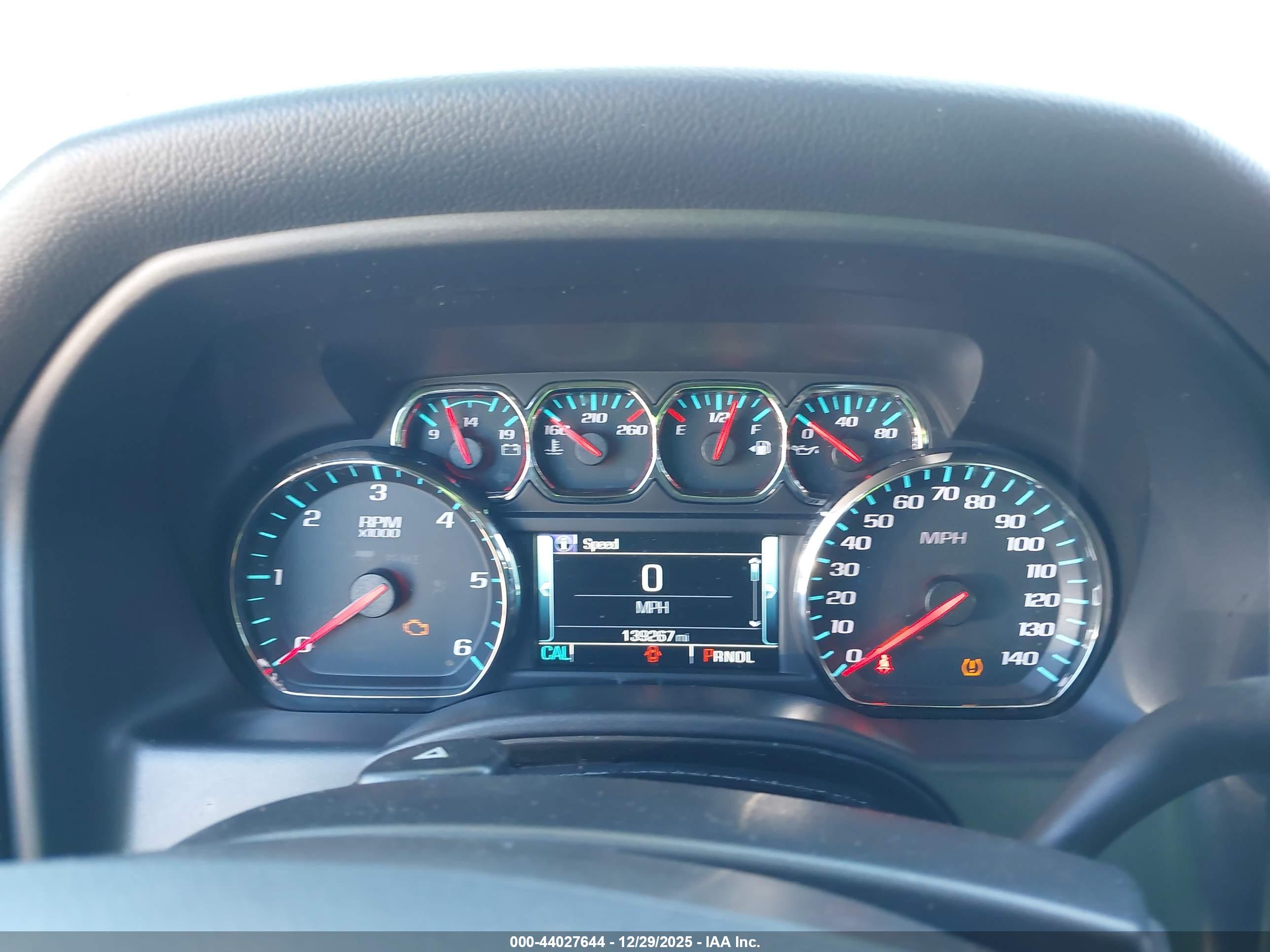 CHEVROLET SILVERADO image 7