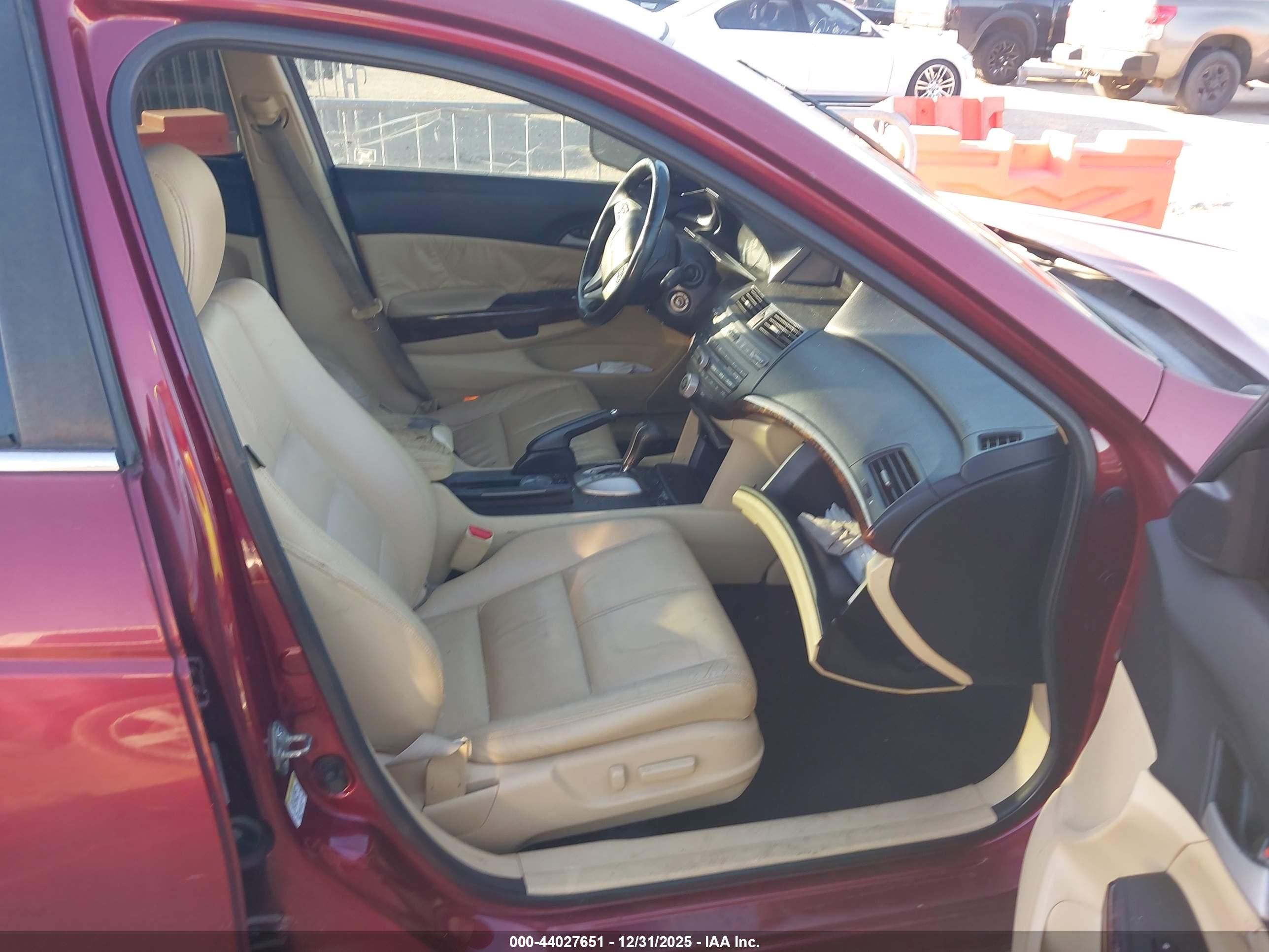 HONDA ACCORD image 5