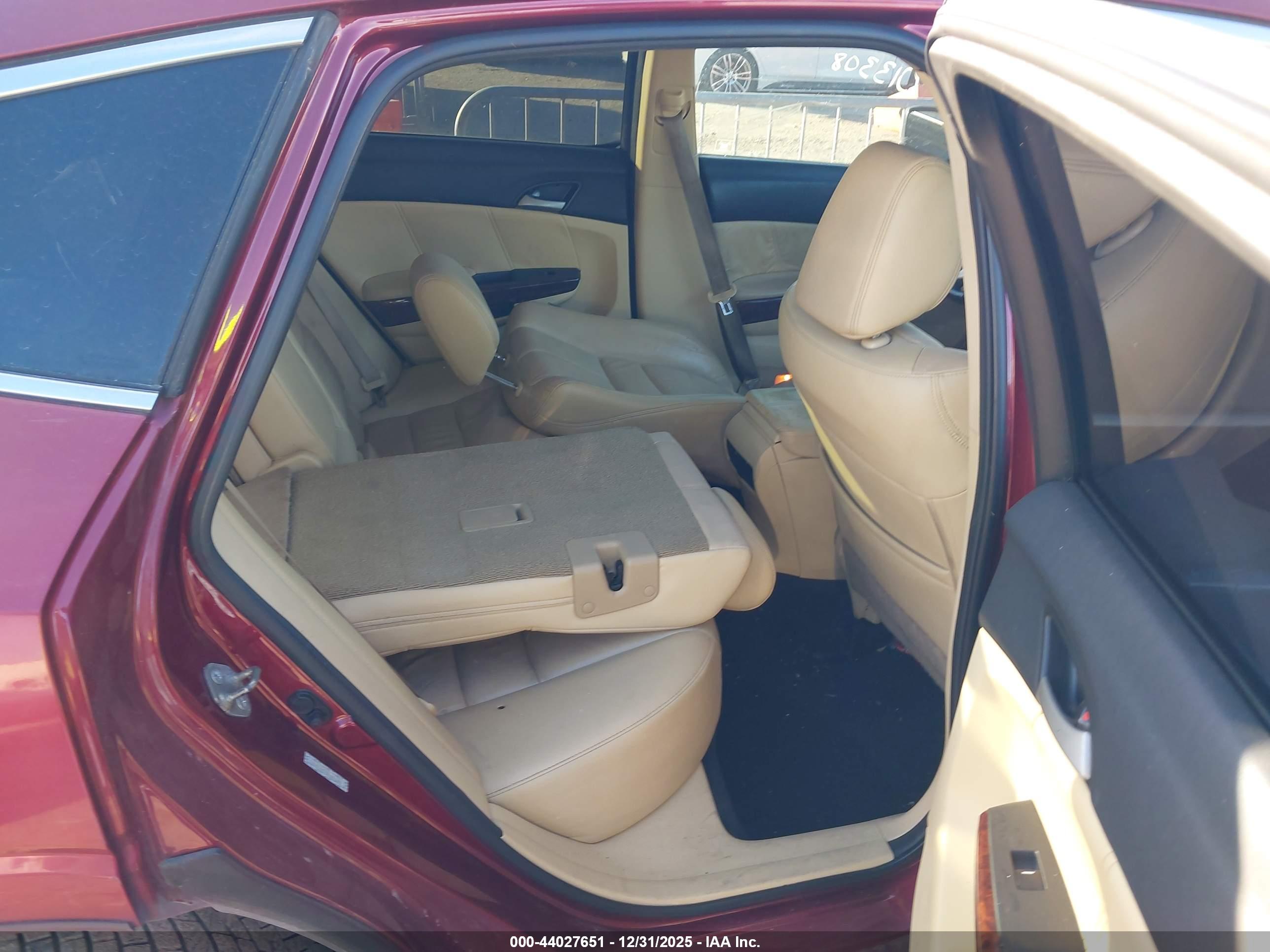 HONDA ACCORD image 8