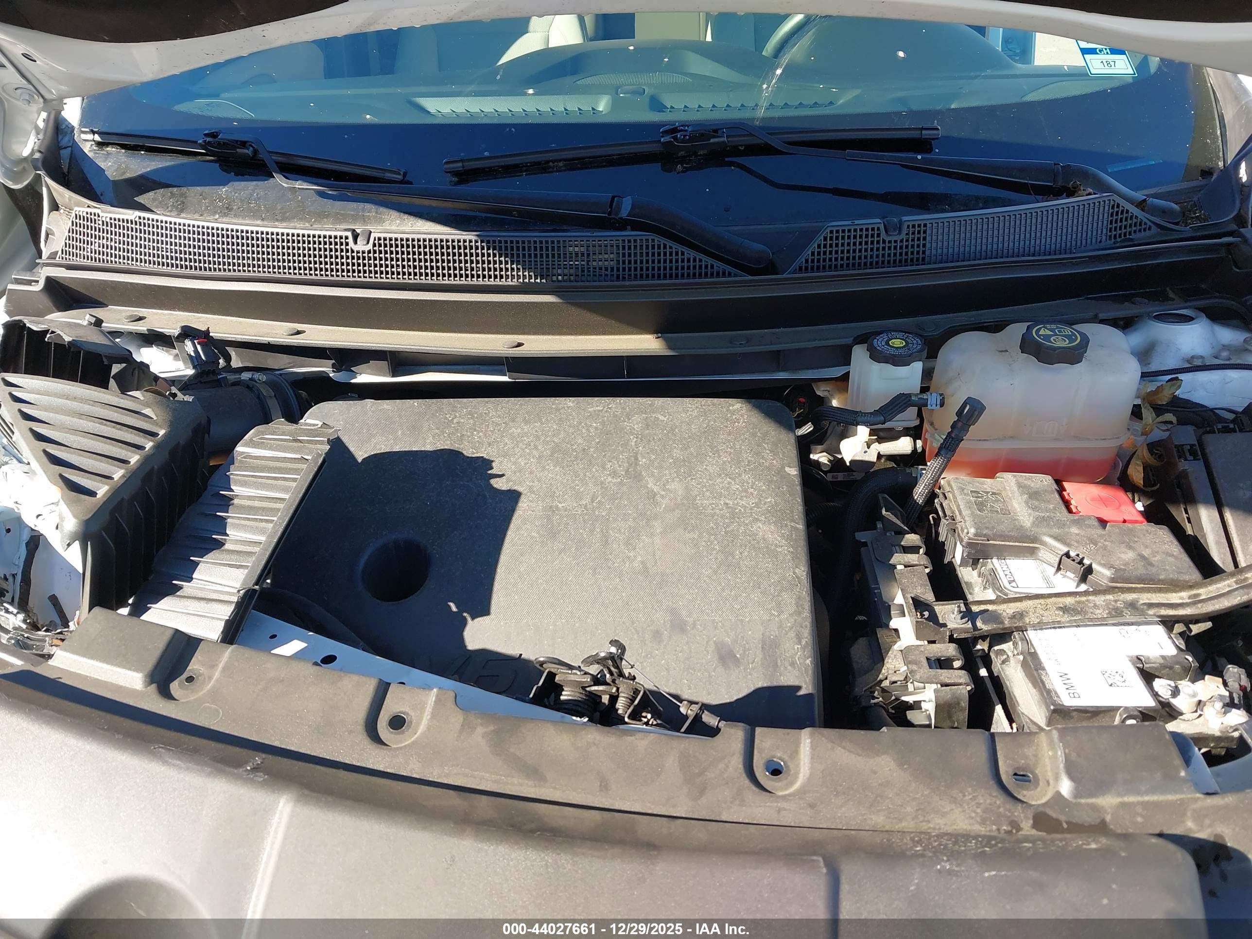 CHEVROLET TRAVERSE image 10